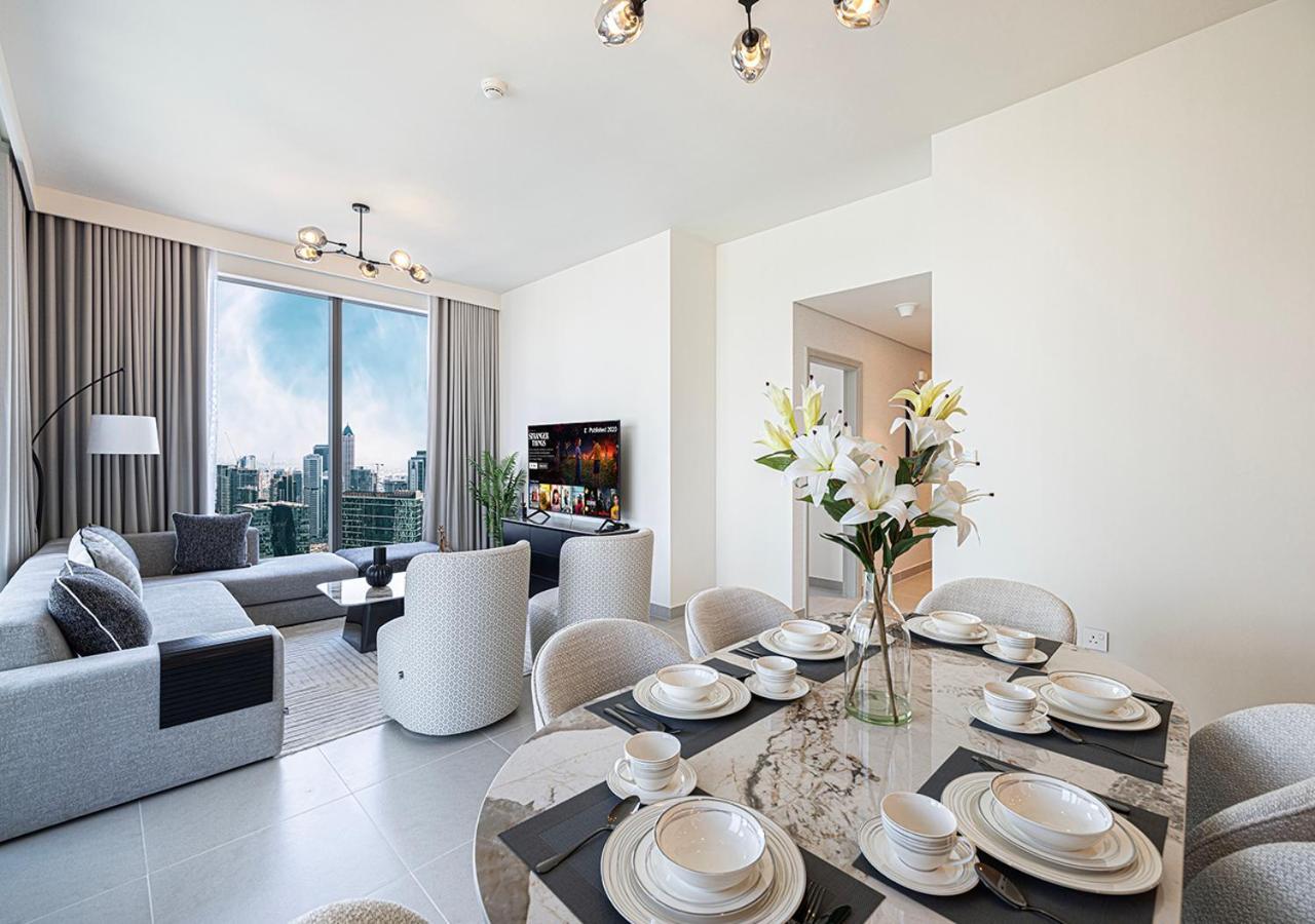 Luxury 4br In Downtown With Burj & Fountain Views *