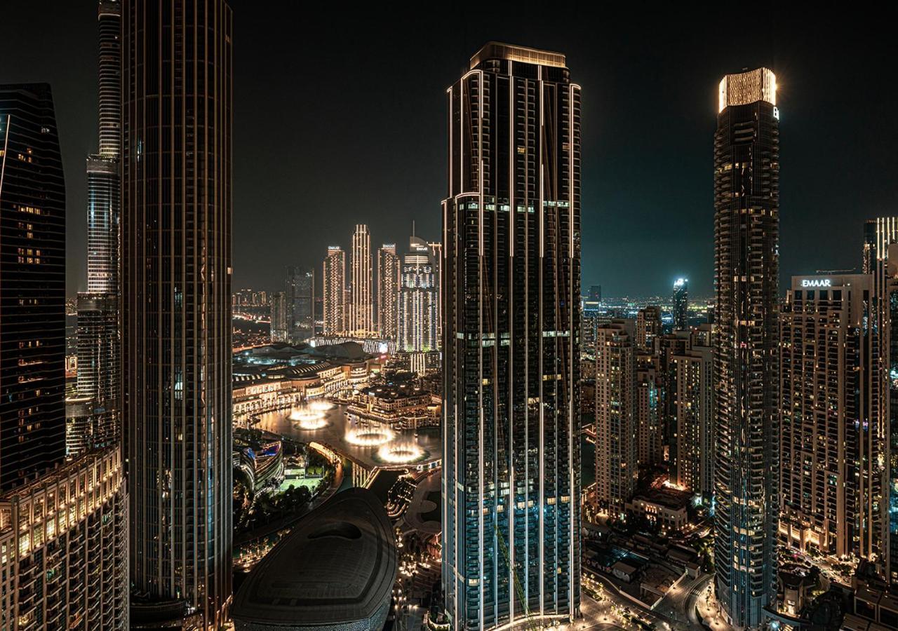 Apartment Luxury 4br In Downtown With Burj & Fountain Views *