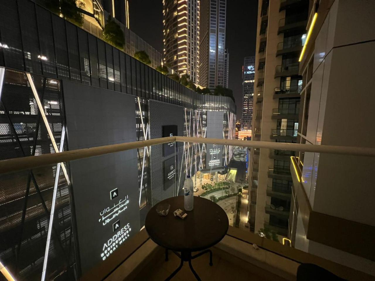 Albergue Downtown Holiday's - 1 Min To Mall & Burj Khalifa