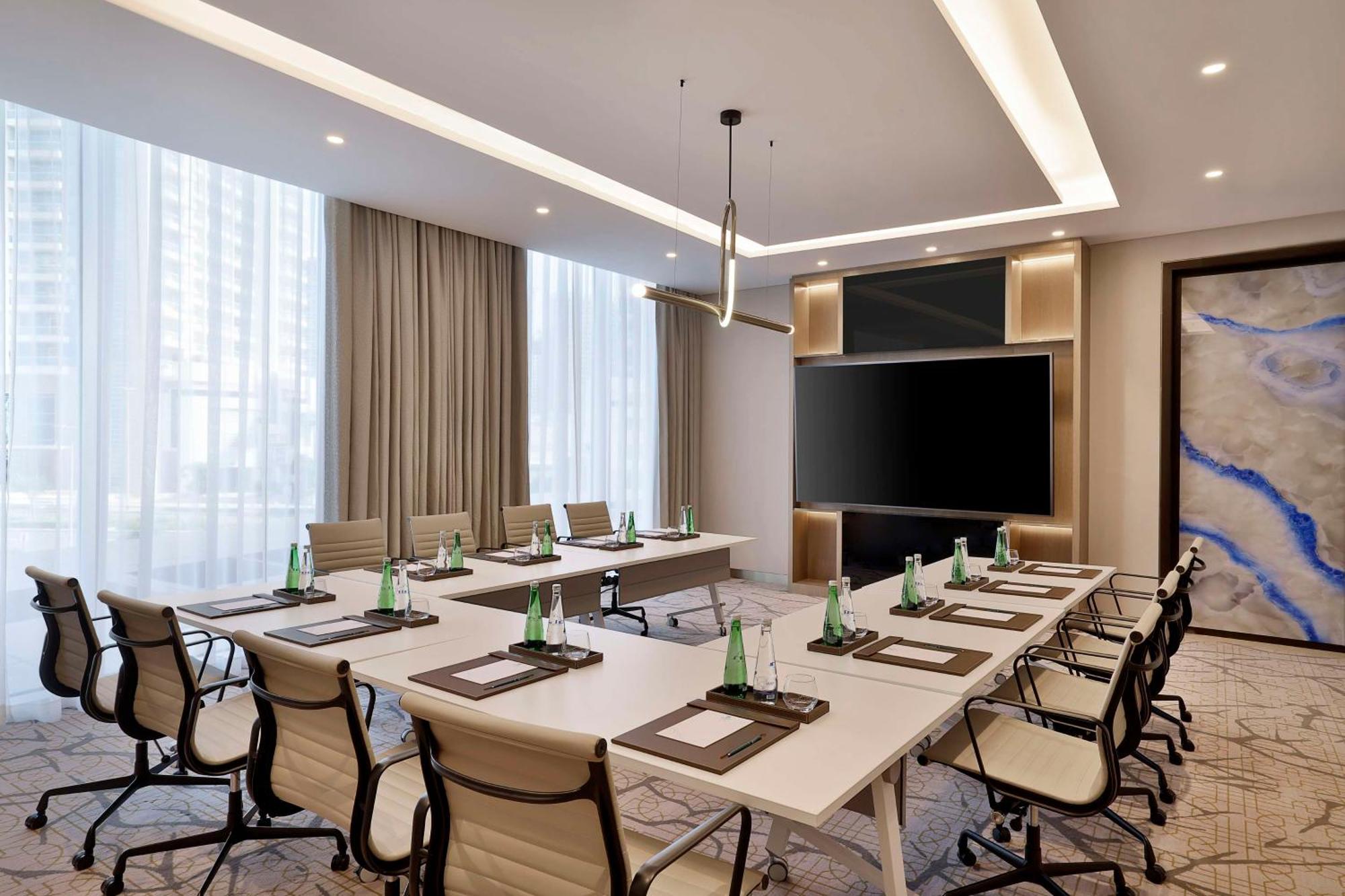 Embassy By Hilton Business Bay Dubai