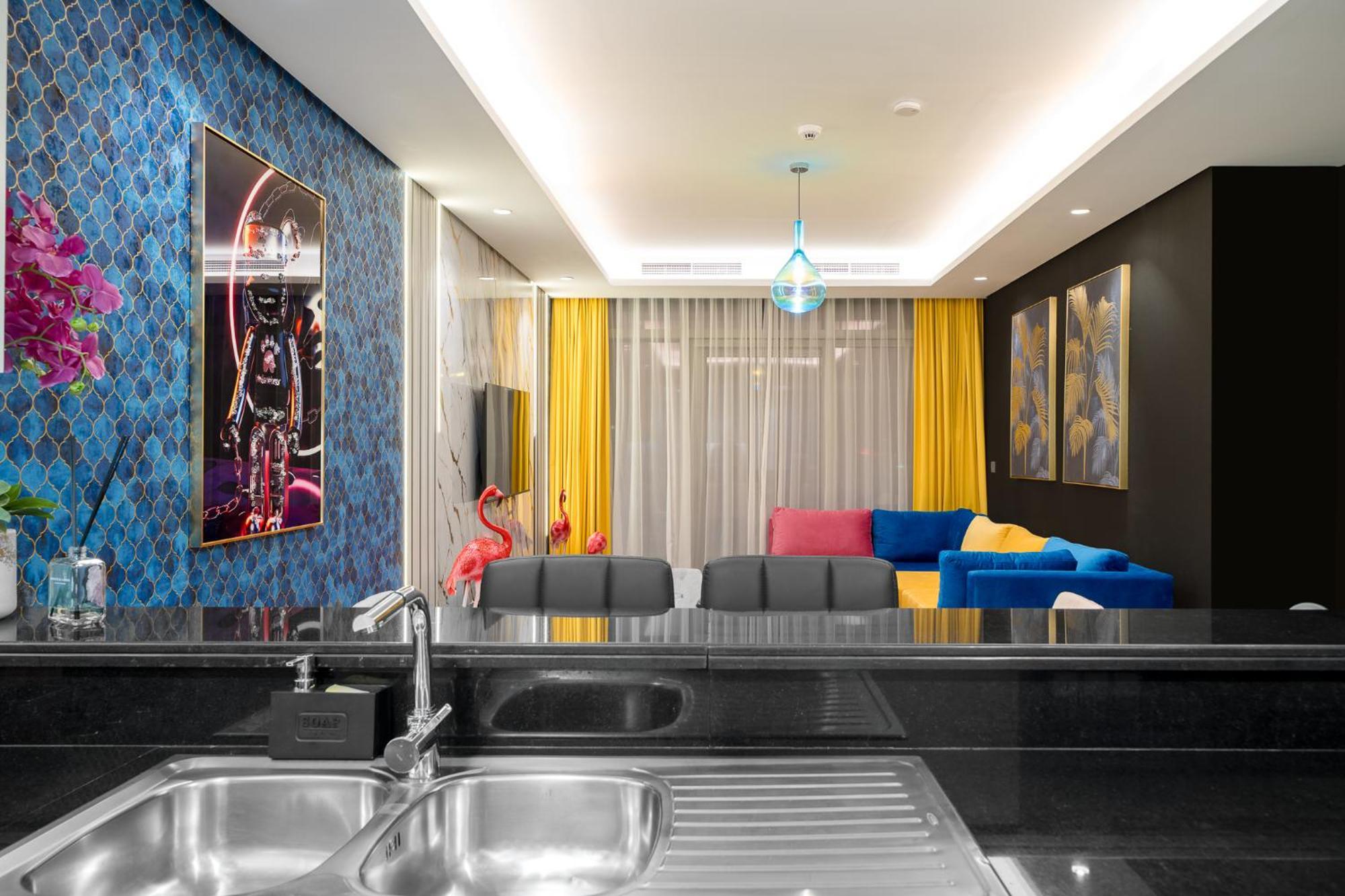 Apartment Burj Khalifa View Balcony With 64th Floor Infinity Pool In Paramount Midtown