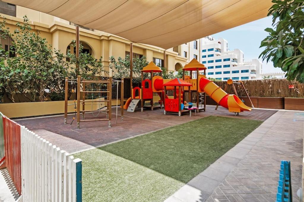 Apartment Luxury 1 Bedroom In Jbr With Access *