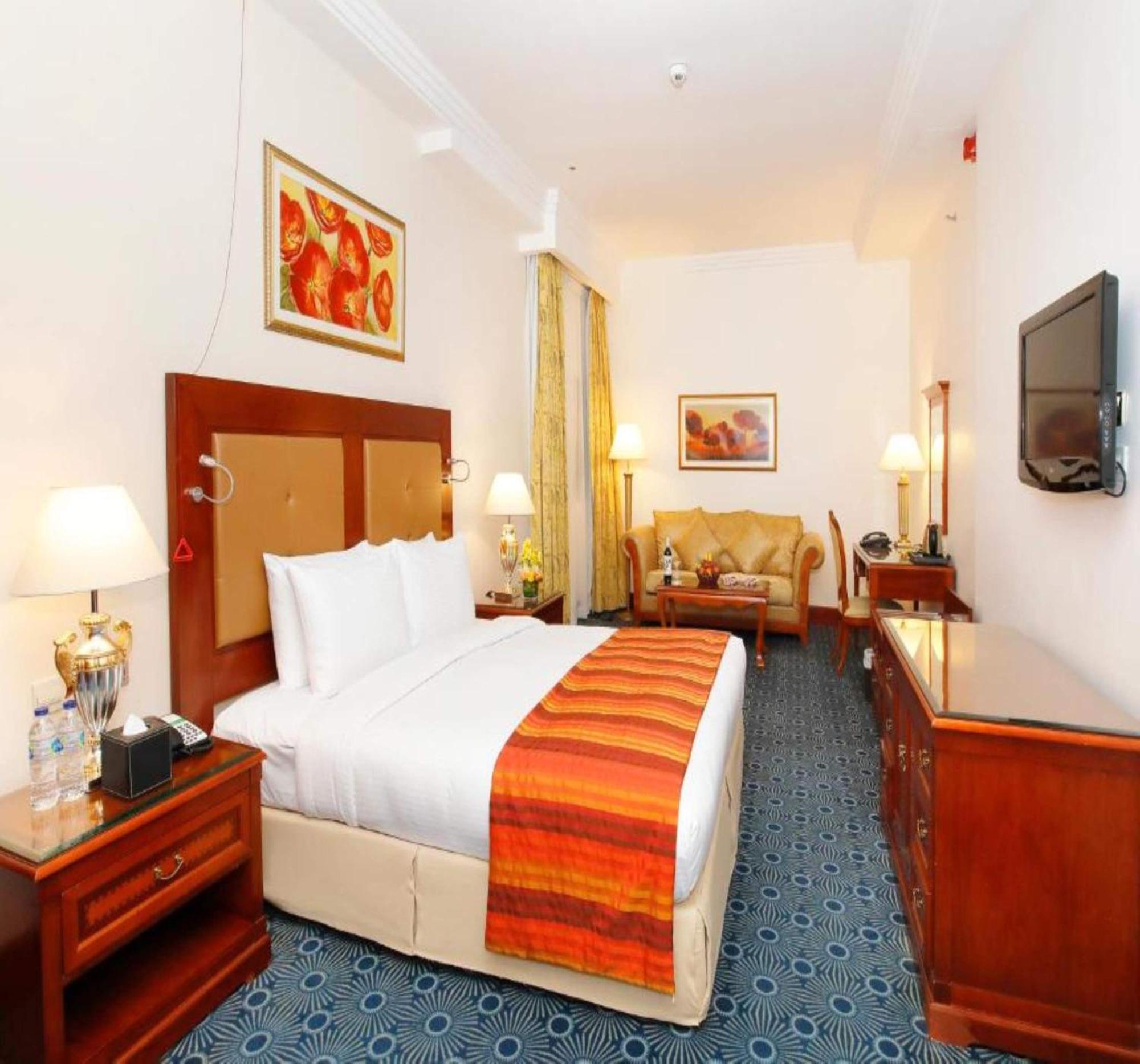 Sunday International Hotel