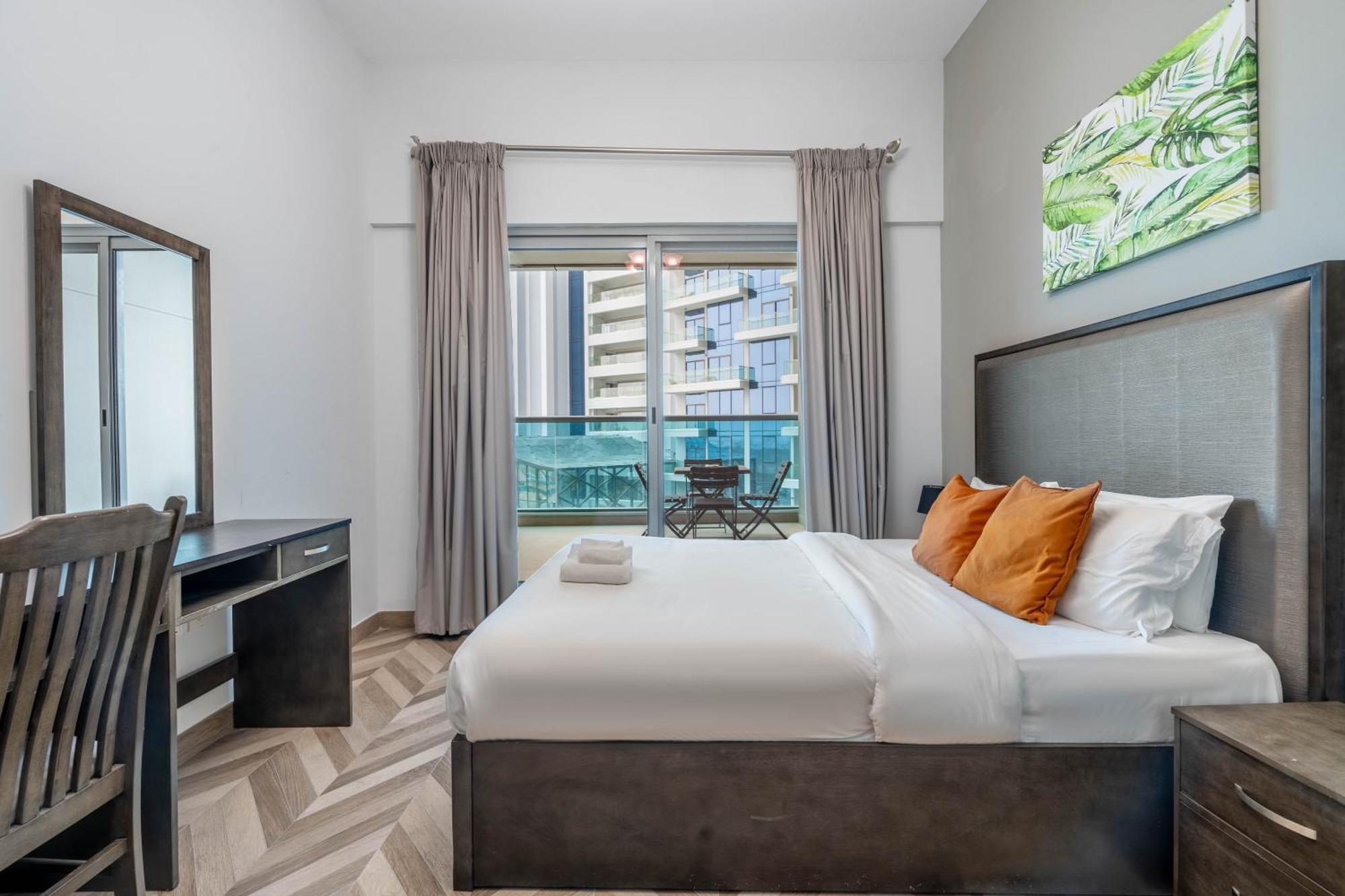 Stylish In Business Bay * Dubai