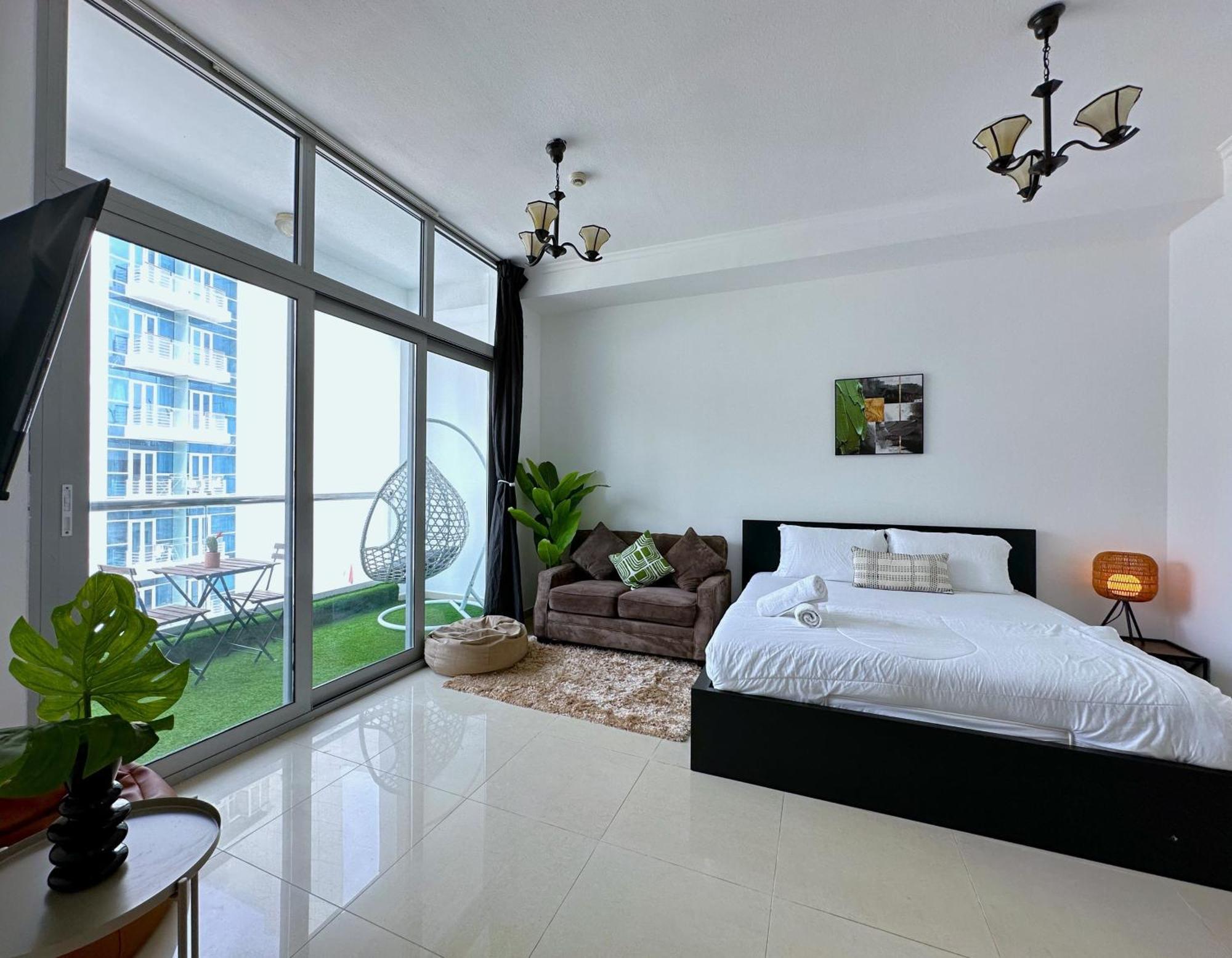 Apartment First Line Canal View With Balcony Max 4 Pax *