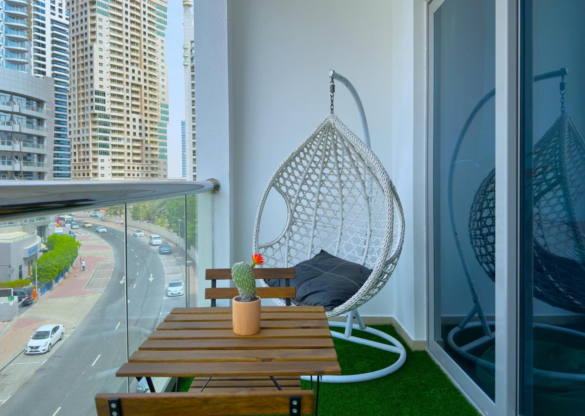 Apartment First Line Canal View With Balcony Max 4 Pax