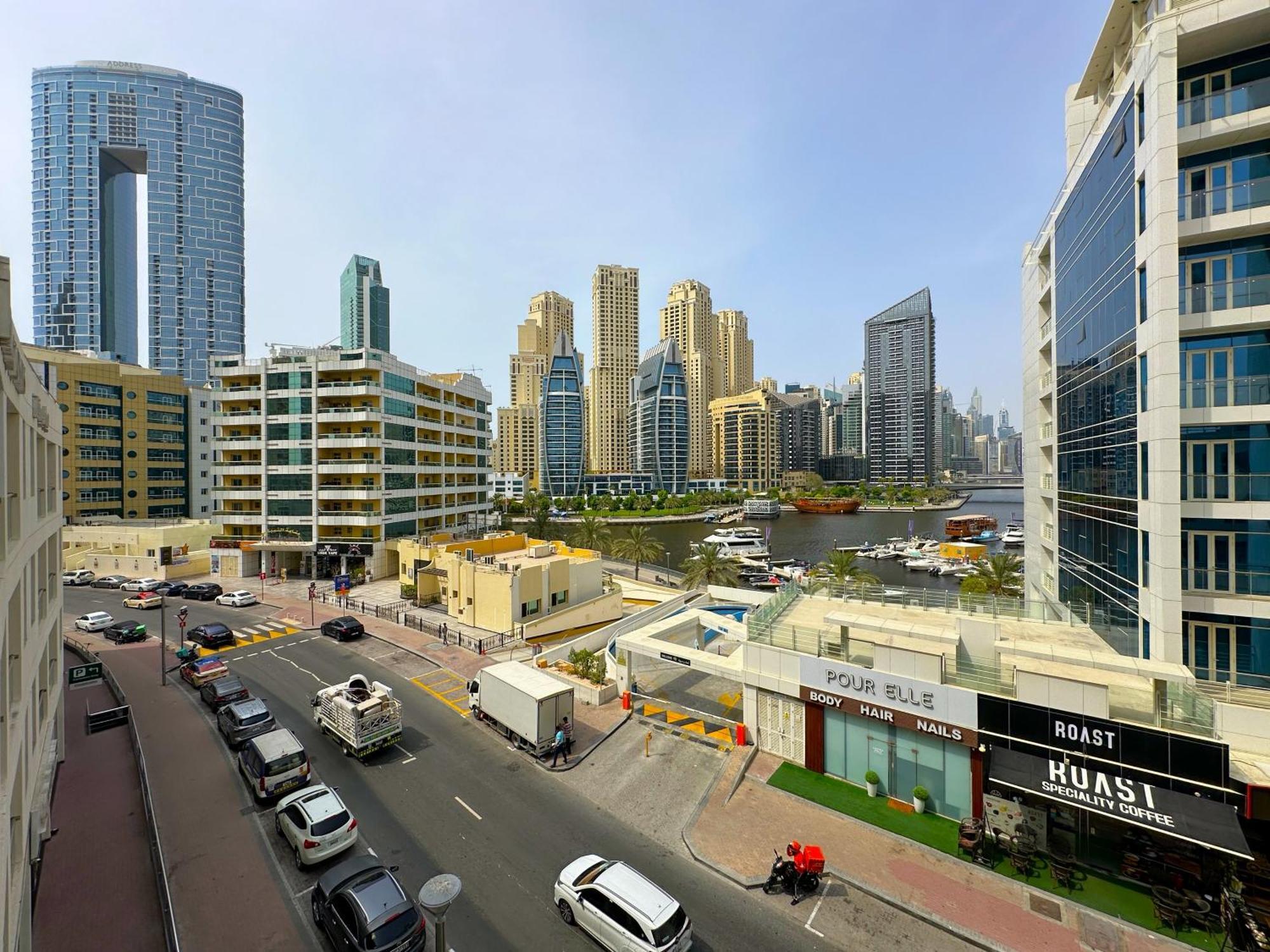 First Line Canal View With Balcony Max 4 Pax Dubai