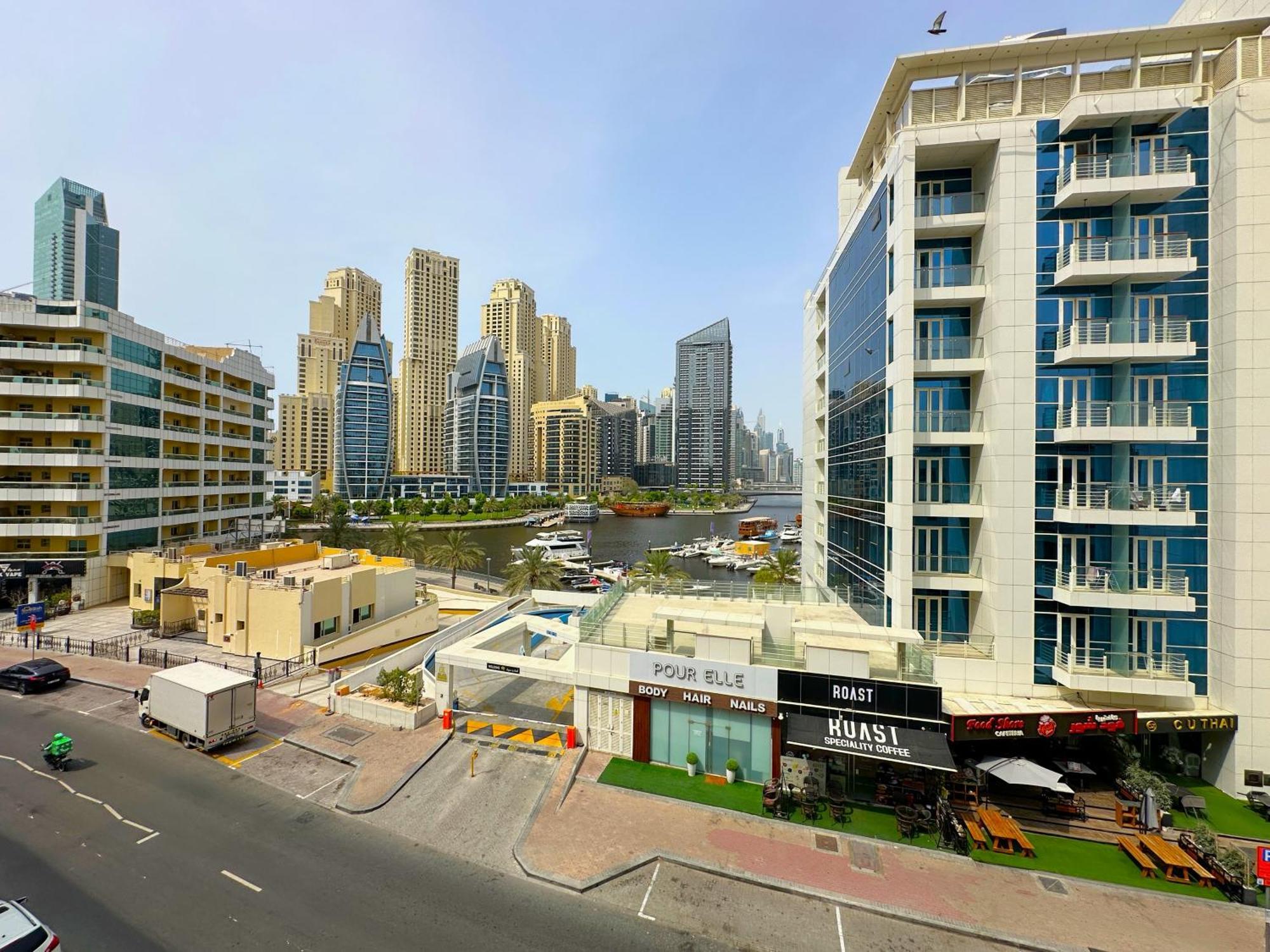 First Line Canal View With Balcony Max 4 Pax Apartment Dubai