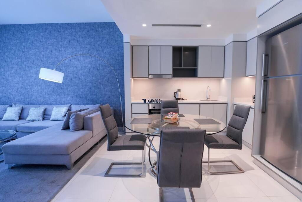 Myduomo- 2br Beachfront Access - Palm Jumeirah- 405s Holiday home *