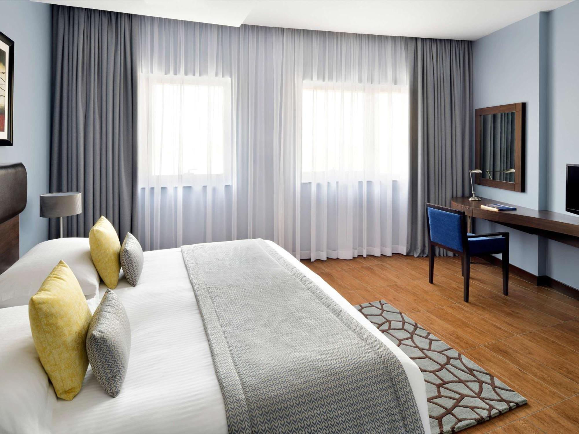 Moevenpick Al Mamzar Aparthotel Dubai