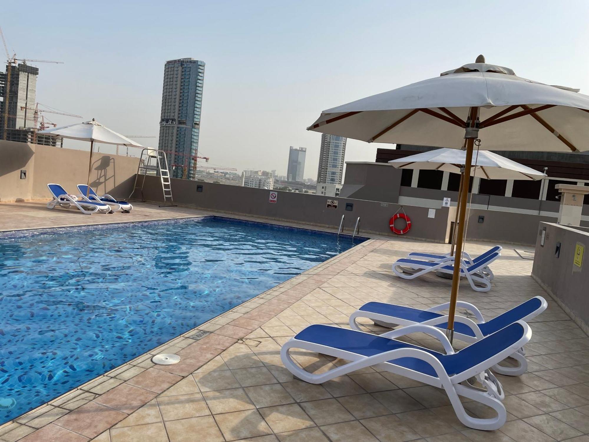 Homes2retreat - In Lincoln Park Sheffield * Dubai