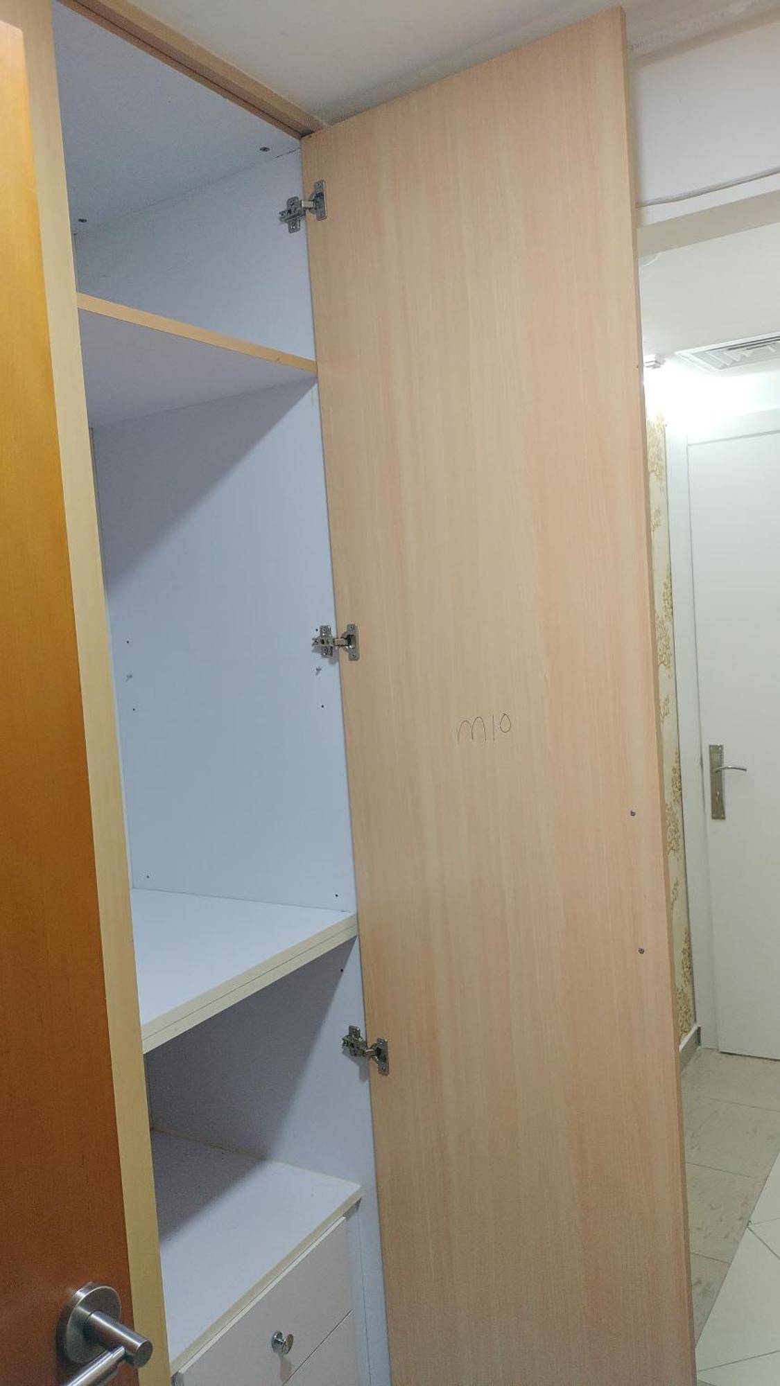 Loft And Full Partition Near Deira Fish Roundabout Metro * Dubai