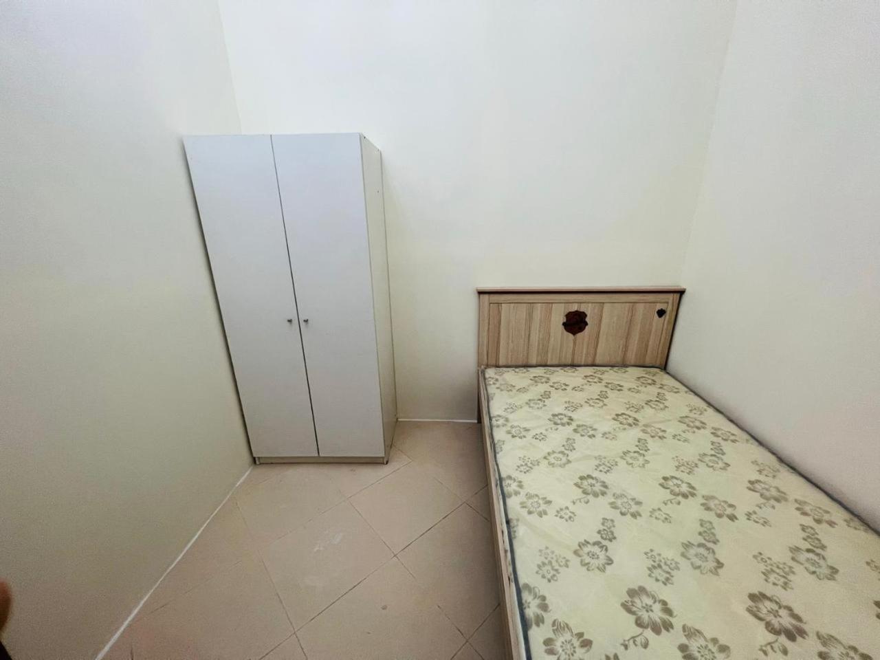 Ready To Rent Partitions Bed Spaces & Capsule hotel *