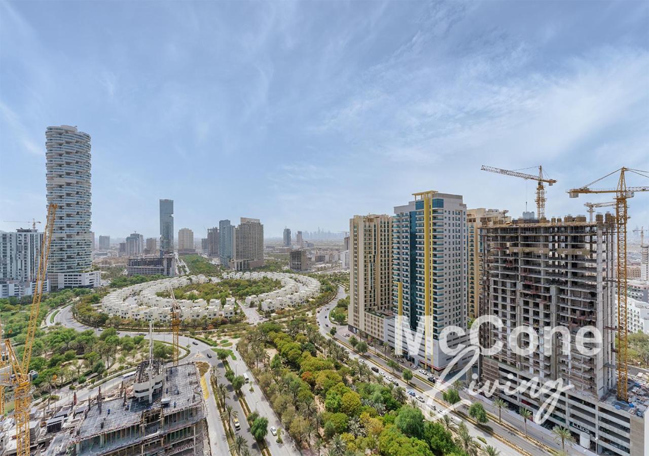 Stylish With Gym & Pool Access * Dubai