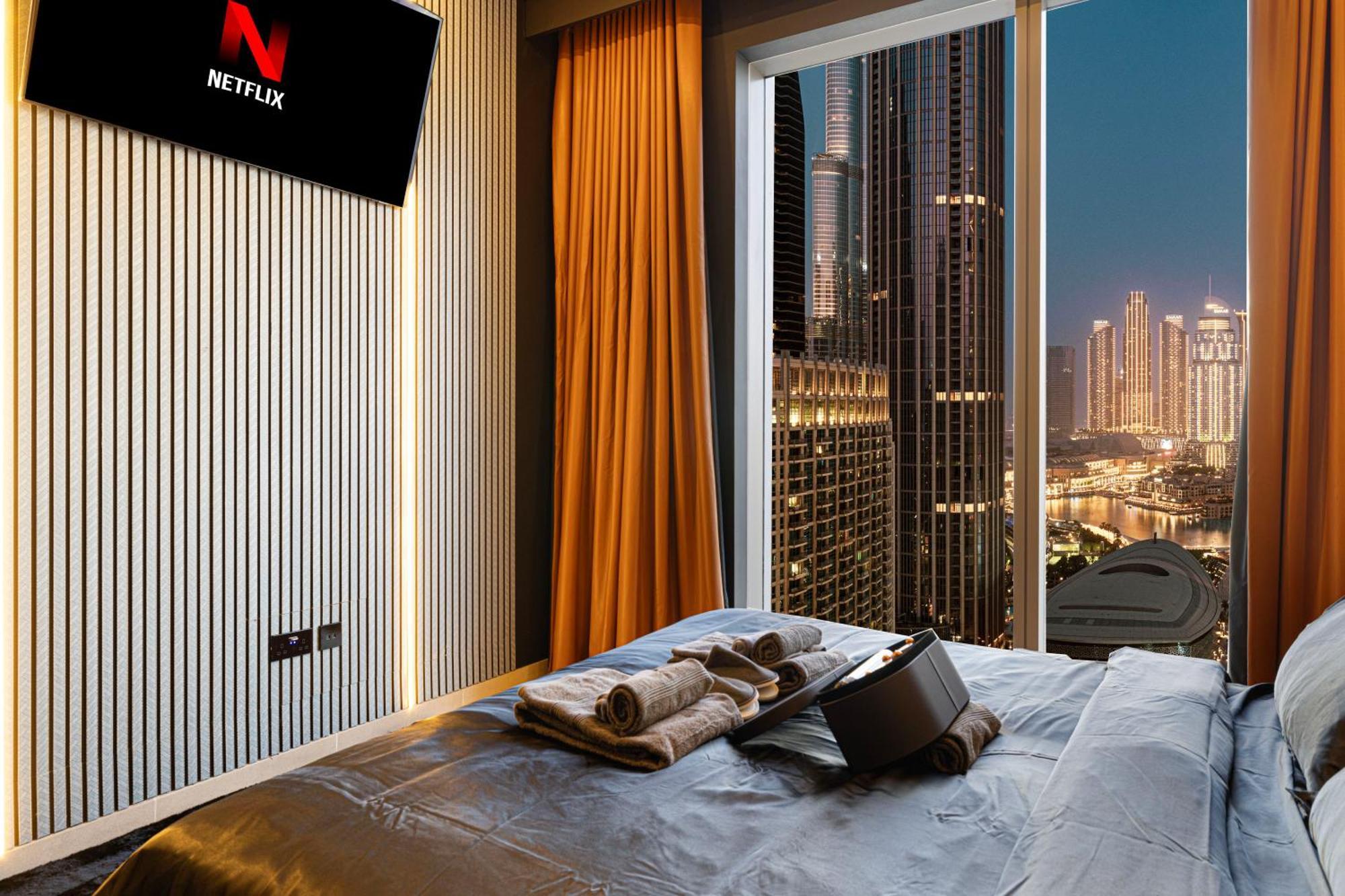 Kabene Exotic, Burj Khalifa & Fountain View, 5 Starts, 4 Bedroom, In *
