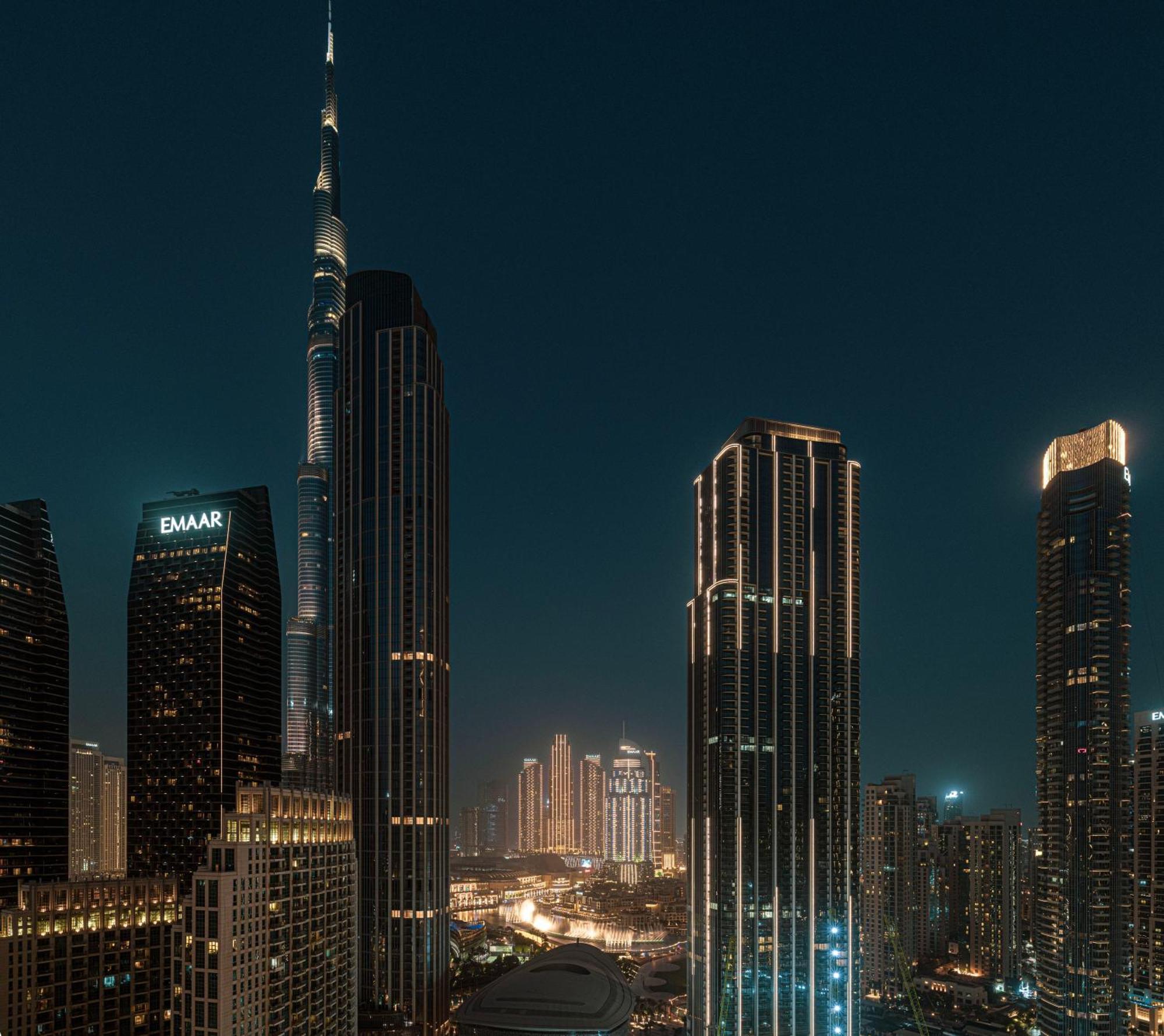 Kabene Exotic, Burj Khalifa & Fountain View, 5 Starts, 4 Bedroom, In Dubai