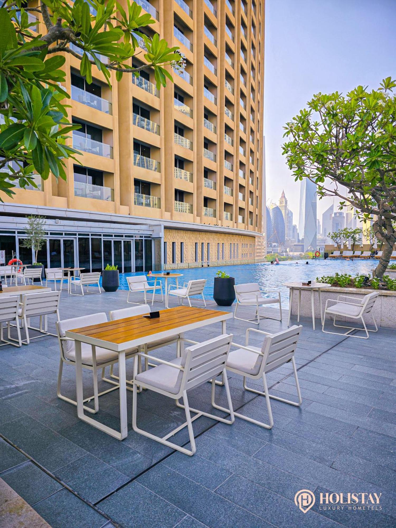 Holistay Luxury Homes - Burj Khalifa View - Direct Access Mall *