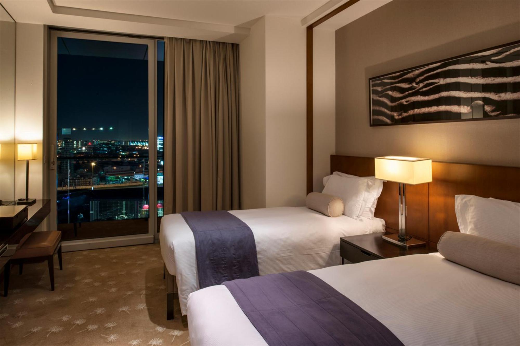 Apart Otel Intercontinental Festival City By Ihg Dubai