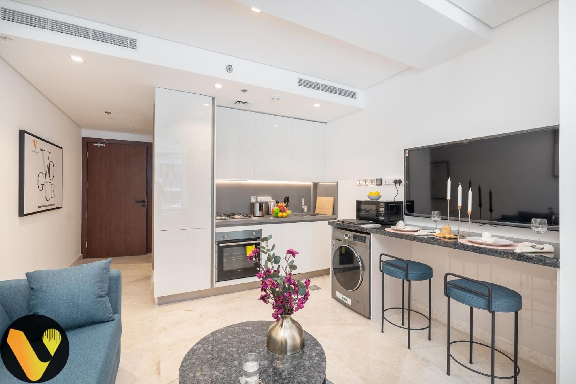 Vogue Sterling East Near Mall & Burj Khalifa Dubai