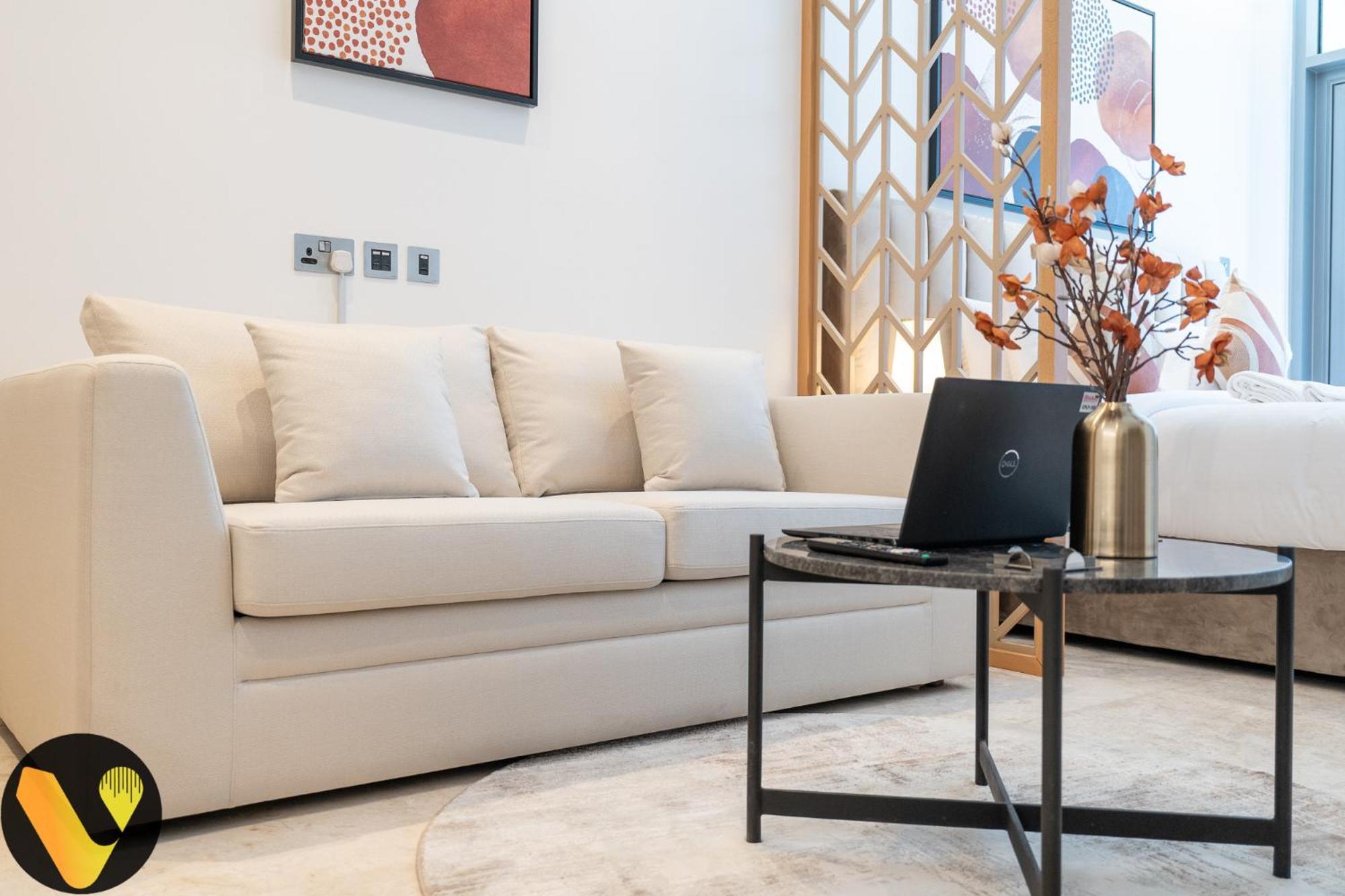 Vogue Sterling East Near Mall & Burj Khalifa * Dubai