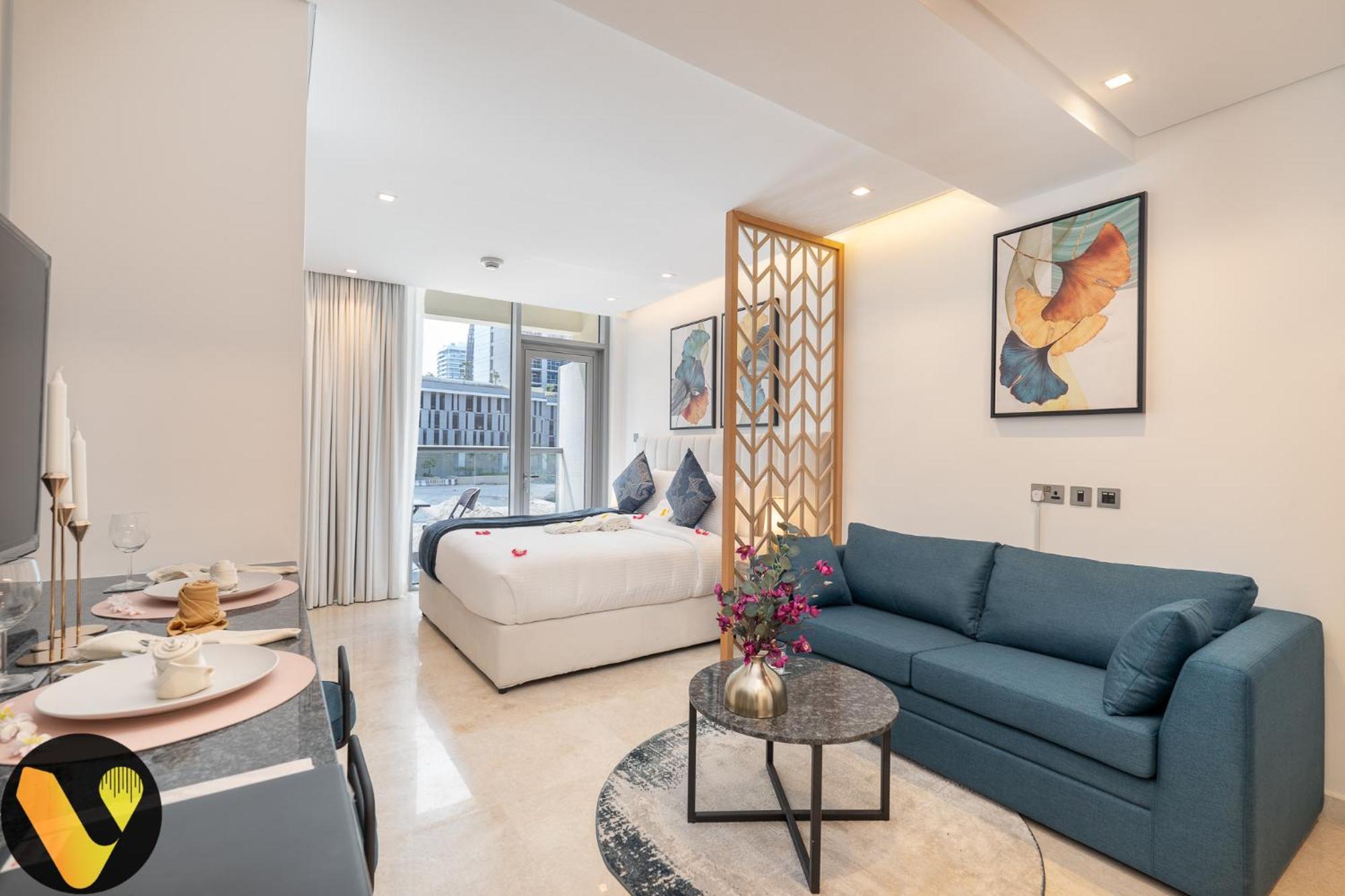 Apartment Vogue Sterling East Near Mall & Burj Khalifa Dubai