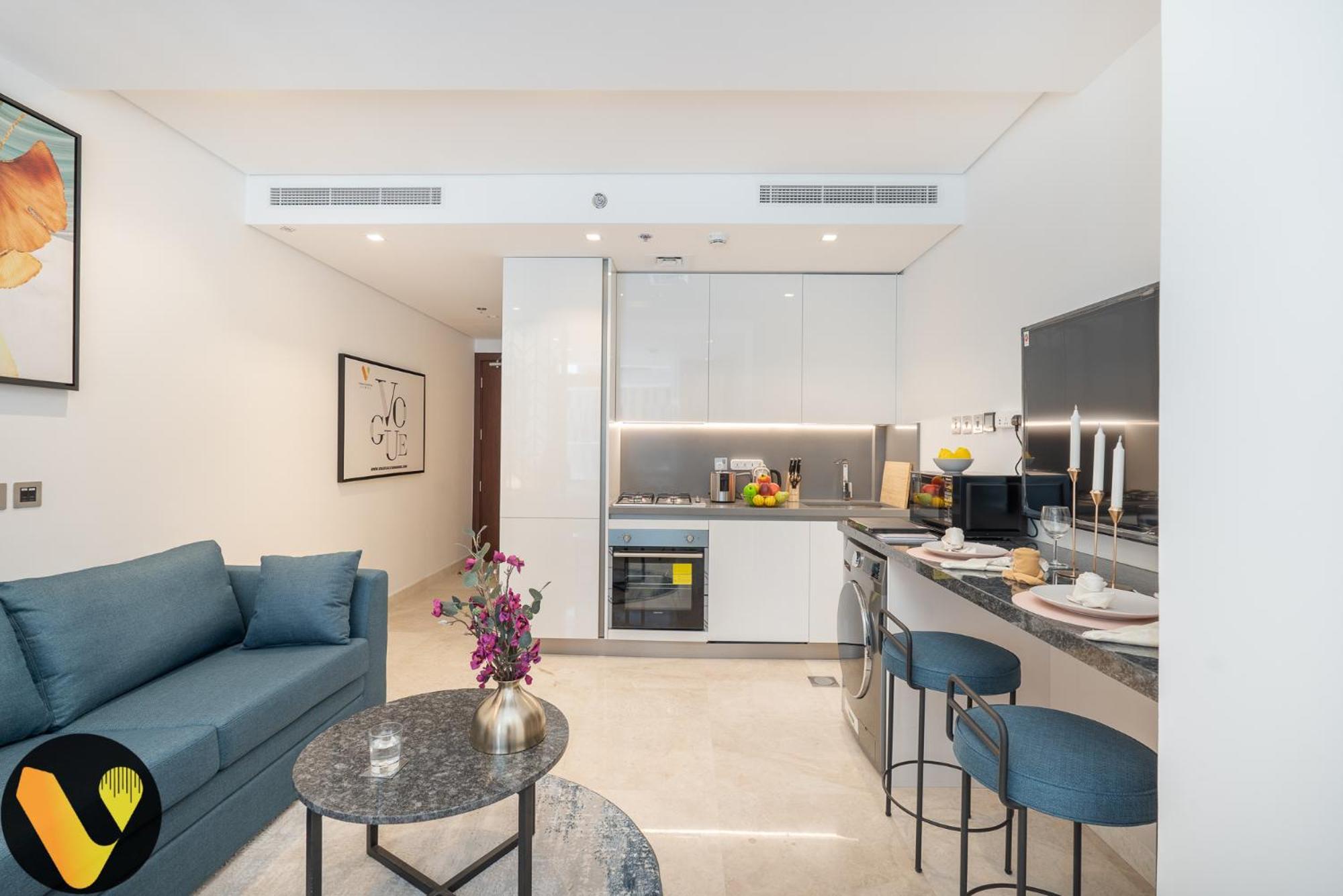 Vogue Sterling East Near Mall & Burj Khalifa * Dubai