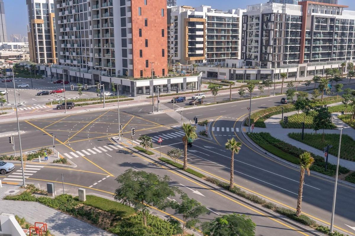 Lovable Studio With Street View At Azizi Riviera In Meydan One