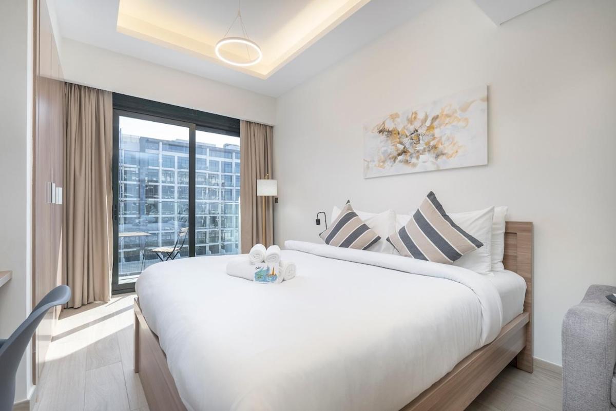 Lovable Studio With Street View At Azizi Riviera In Meydan One Apartment Dubai
