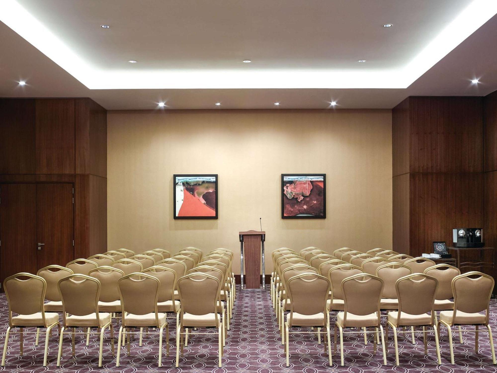 Swissotel Living Al Ghurair - Deira & Creek - 5* Dubai