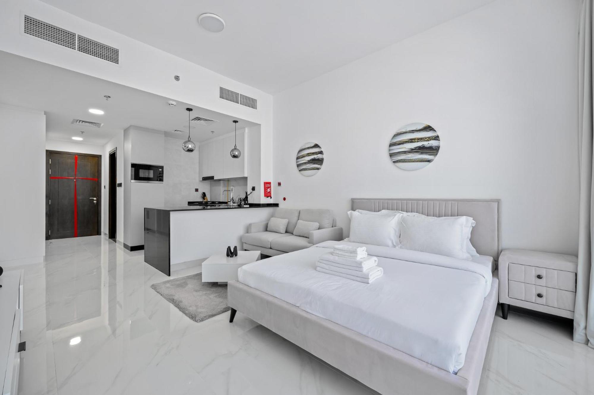 Alh Vacay - Spacious In Arjan * Dubai