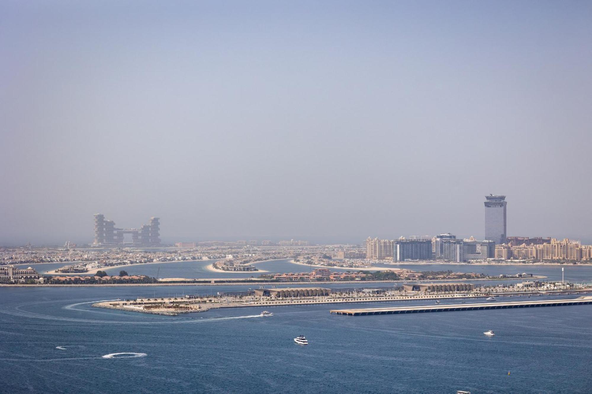 Eden's - 52/42 Emaar