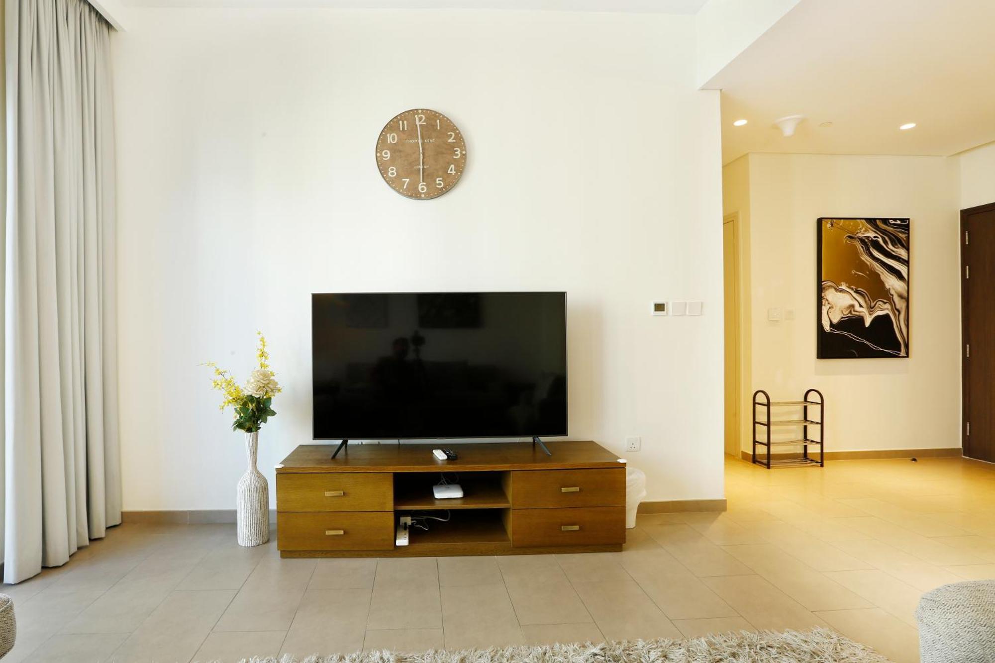 Brown Stone - Hills Mall Apartment Dubai