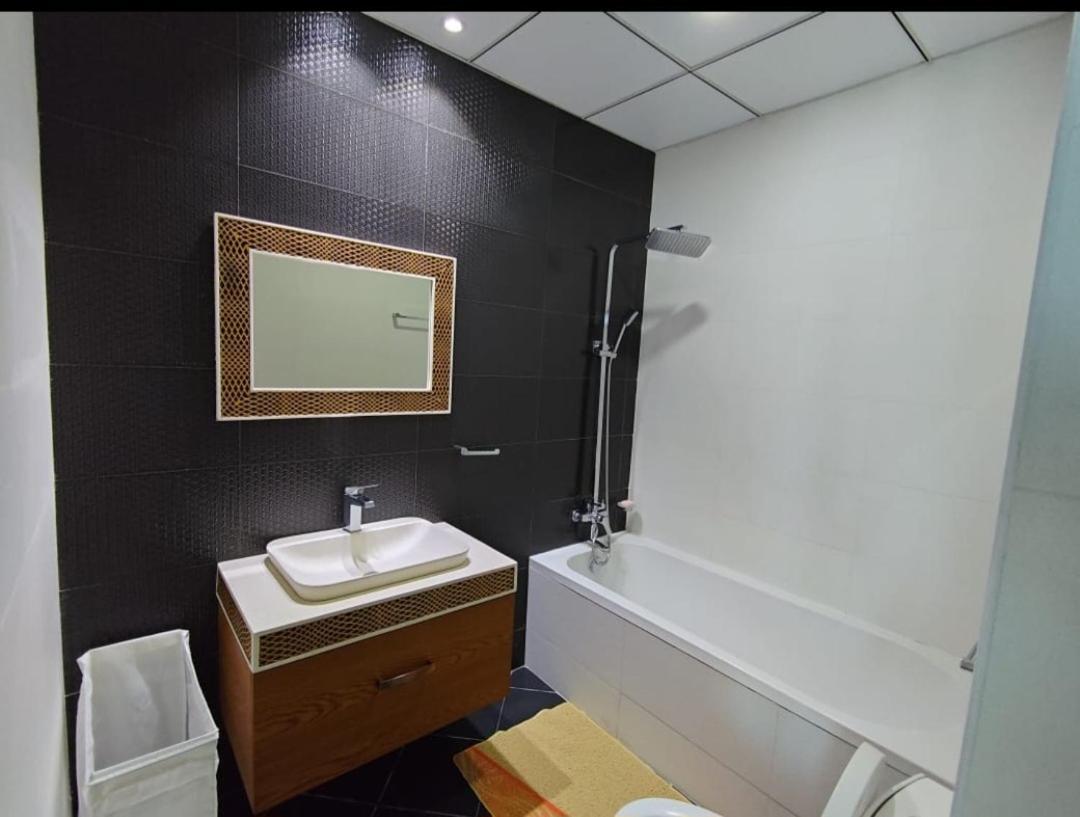 Suit Appartment Daire Dubai