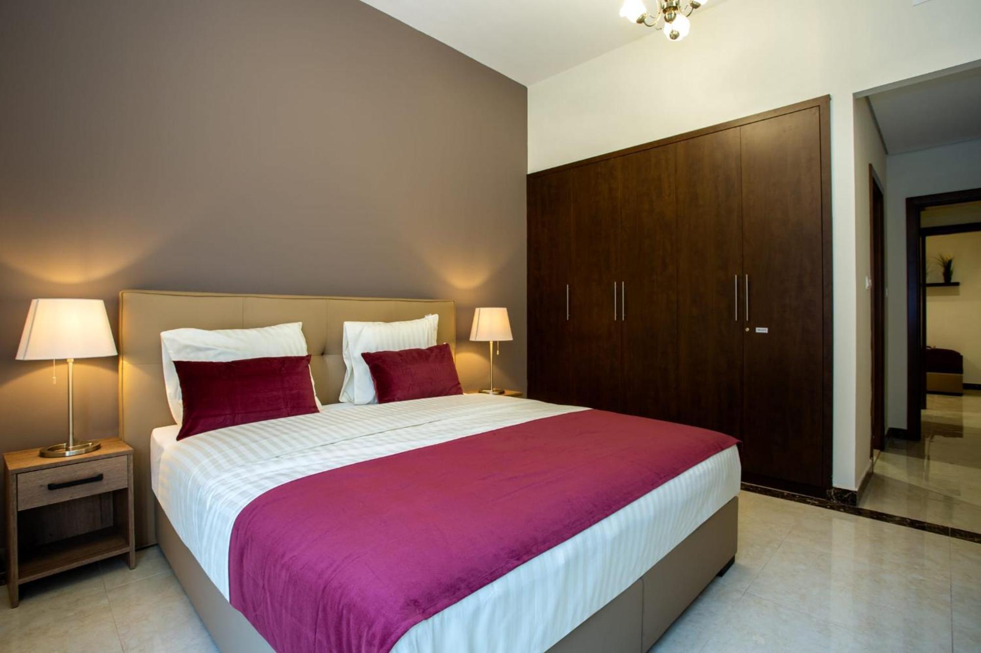 Boulevard - Spacious Fully Equipped Luxury Residences - - Jvc Apartment