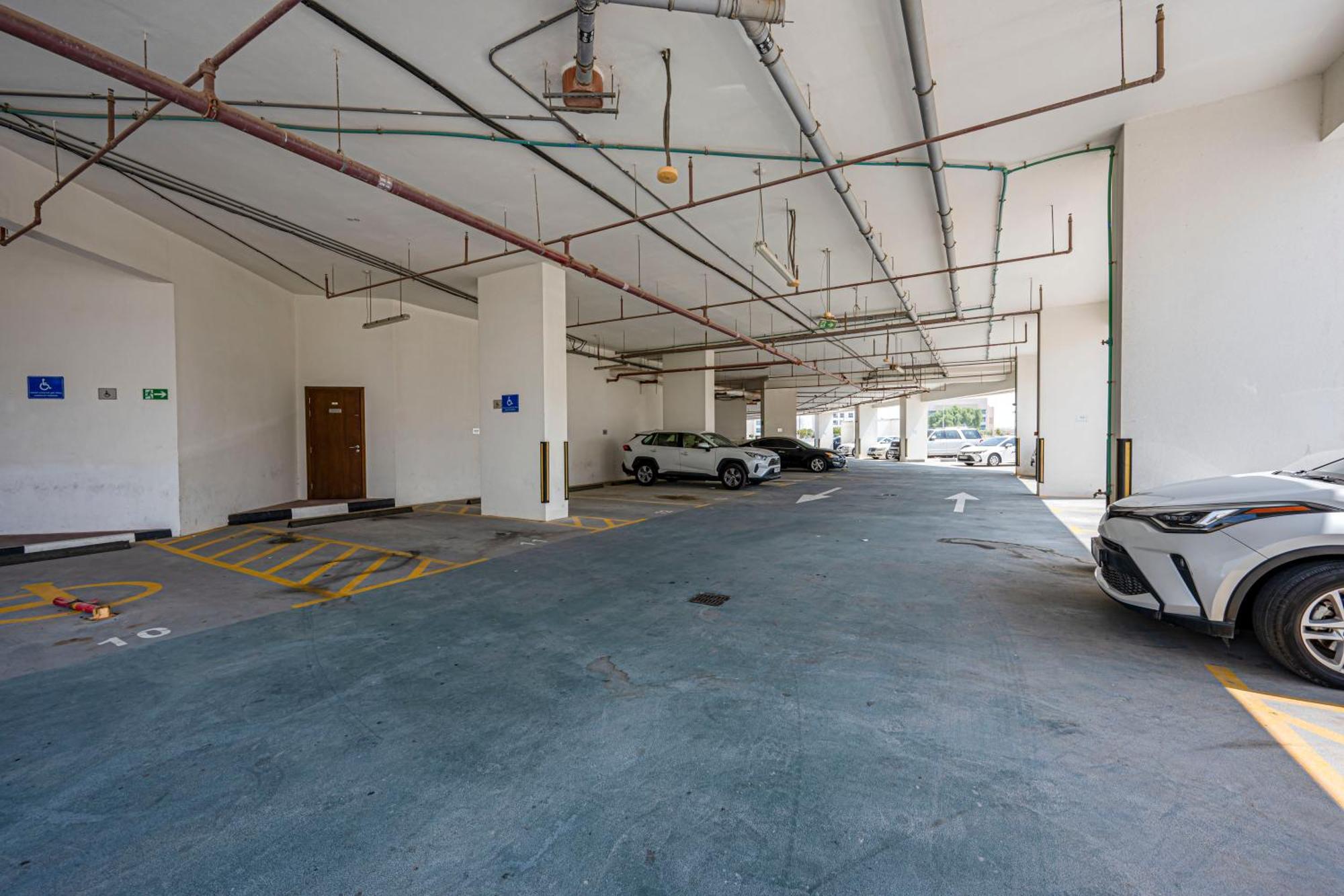 Cozy And Contemporary In Dubailand Daire *