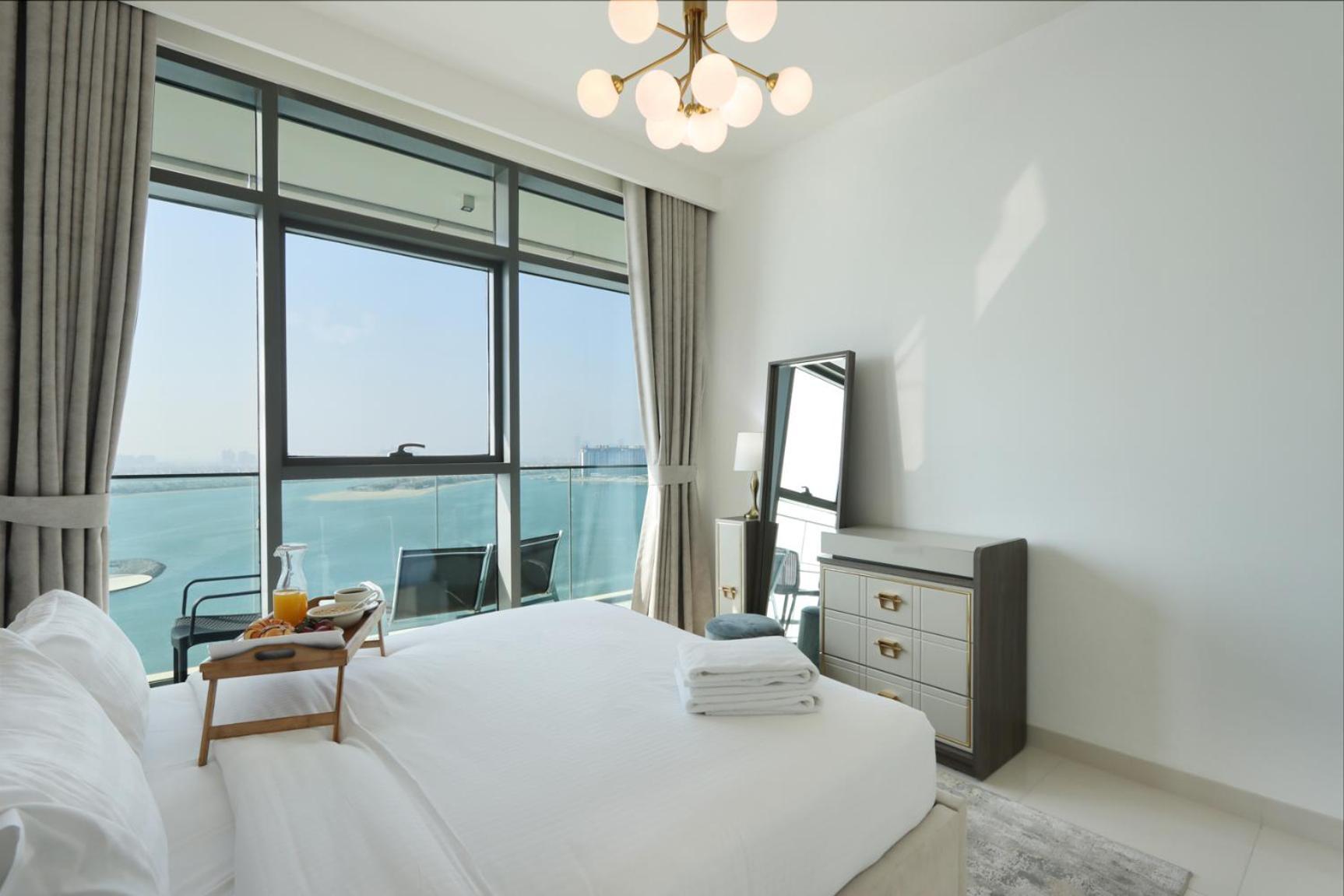 Livbnb - 2b With Sea View Emaar Beachfront