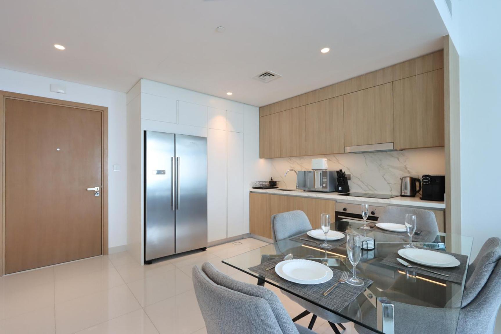 Livbnb - 2b With Sea View Emaar Beachfront Apartment *