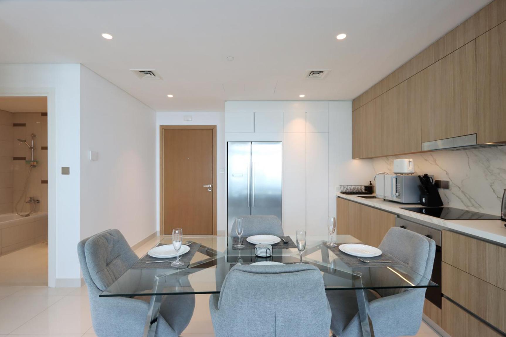Apartment Livbnb - 2b With Sea View Emaar Beachfront Dubai