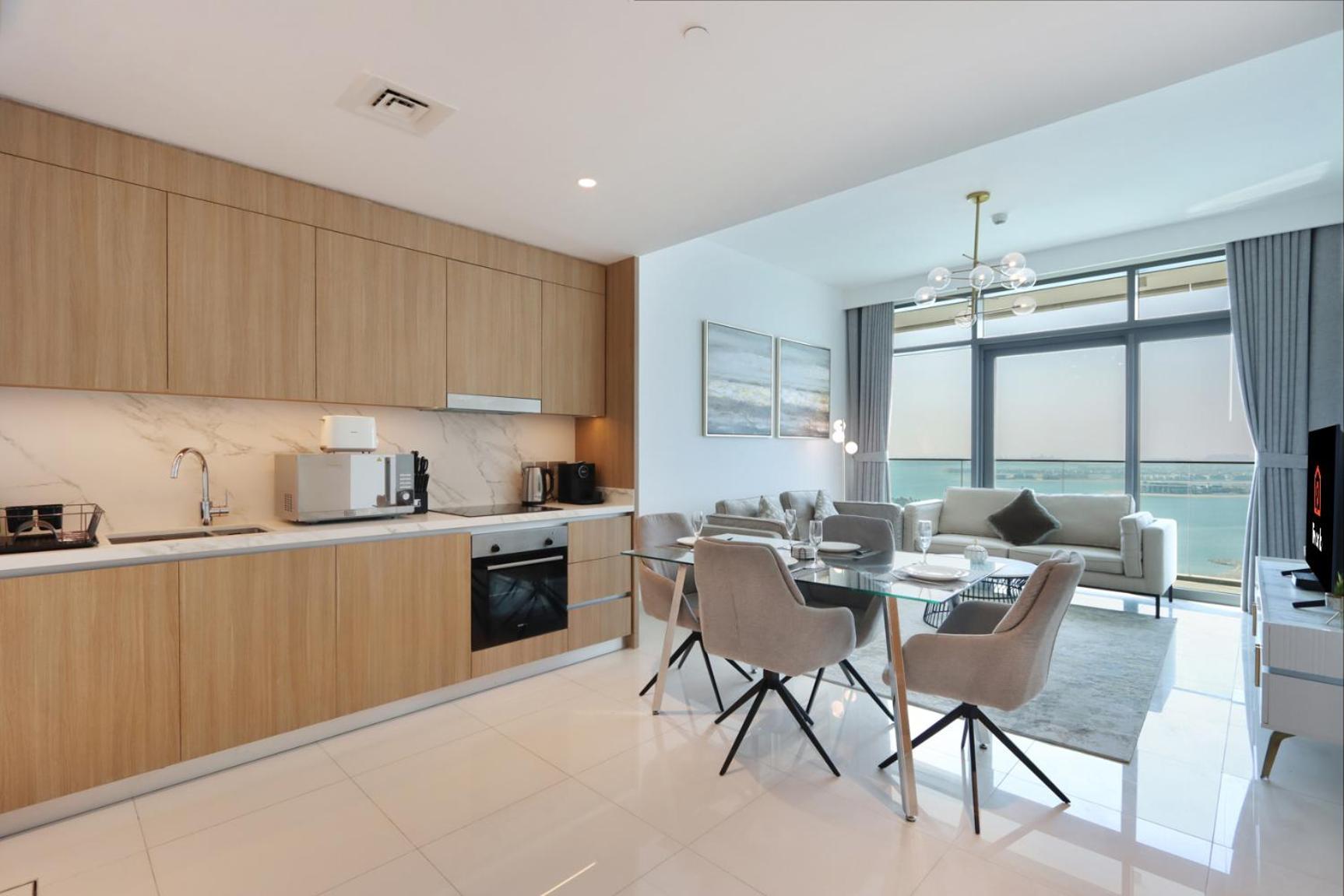 Livbnb - 2b With Sea View Emaar Beachfront * Dubai