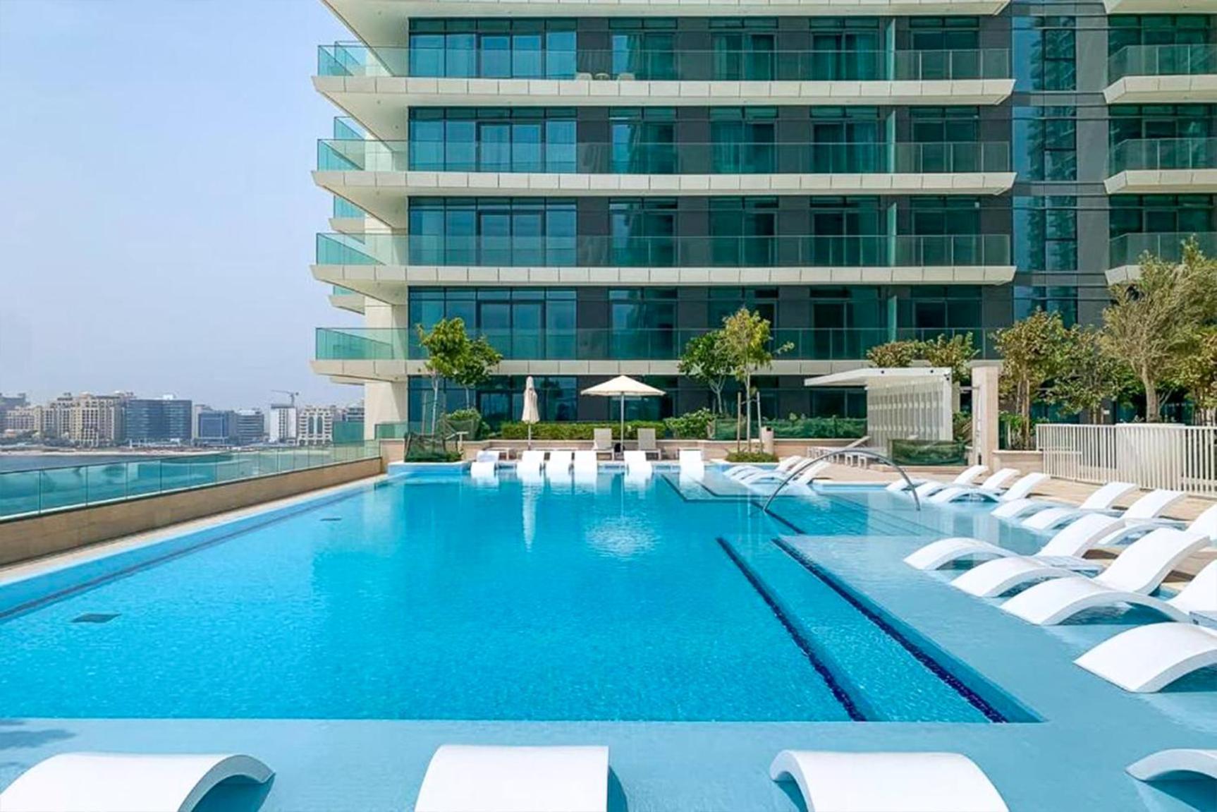 Livbnb - 2b With Sea View Emaar Beachfront Apartment *