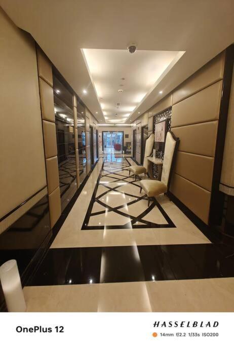 Luxurious 500 Meters Next To Mall Apartamento Dubai