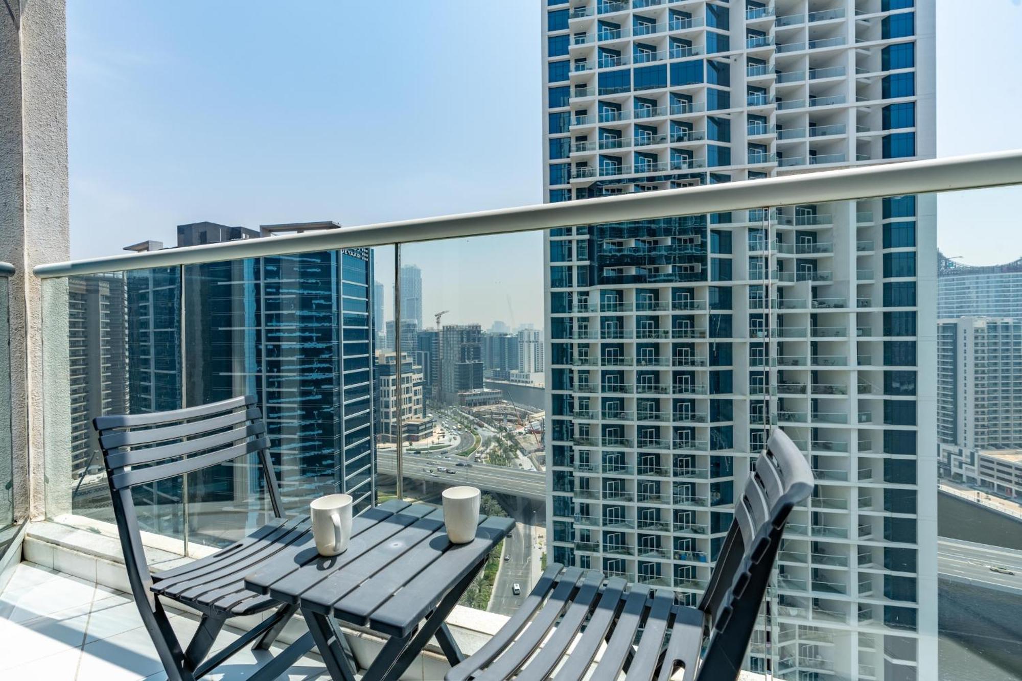 Business Bay With Canal View - Cityapartmentstay Daire *