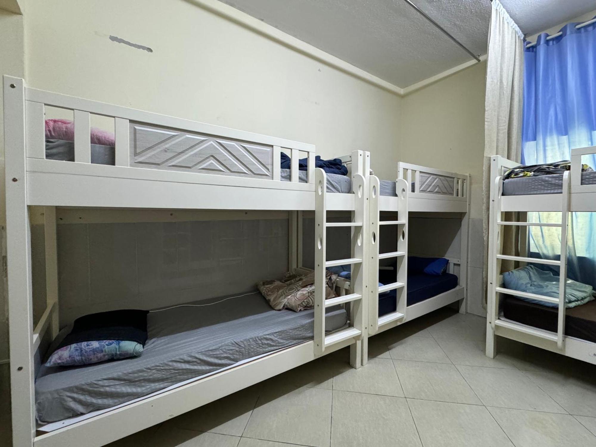 Happy Living Hostel *