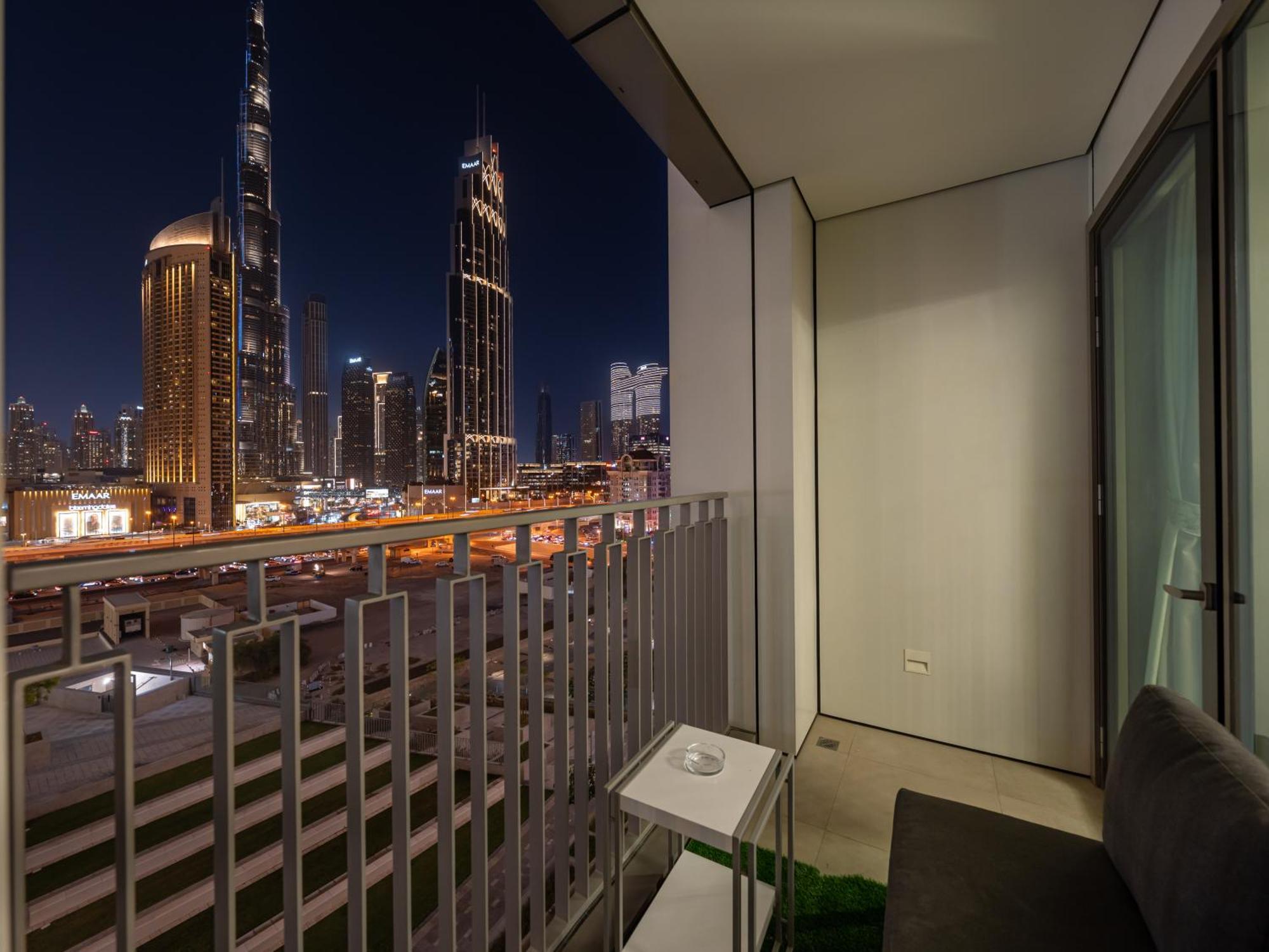 2br Burj Khalifa Fireworks View Apartment