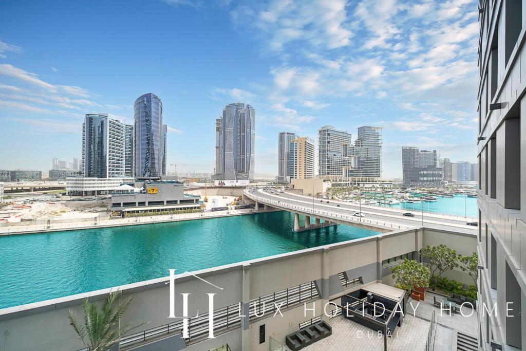 Lux The Voleo Canal View Apartment *