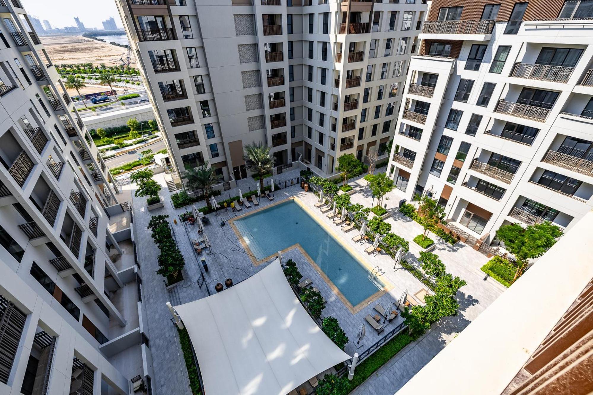 Exquisite 1Bdr Apartment In Creek With Pool View Apartment Dubai