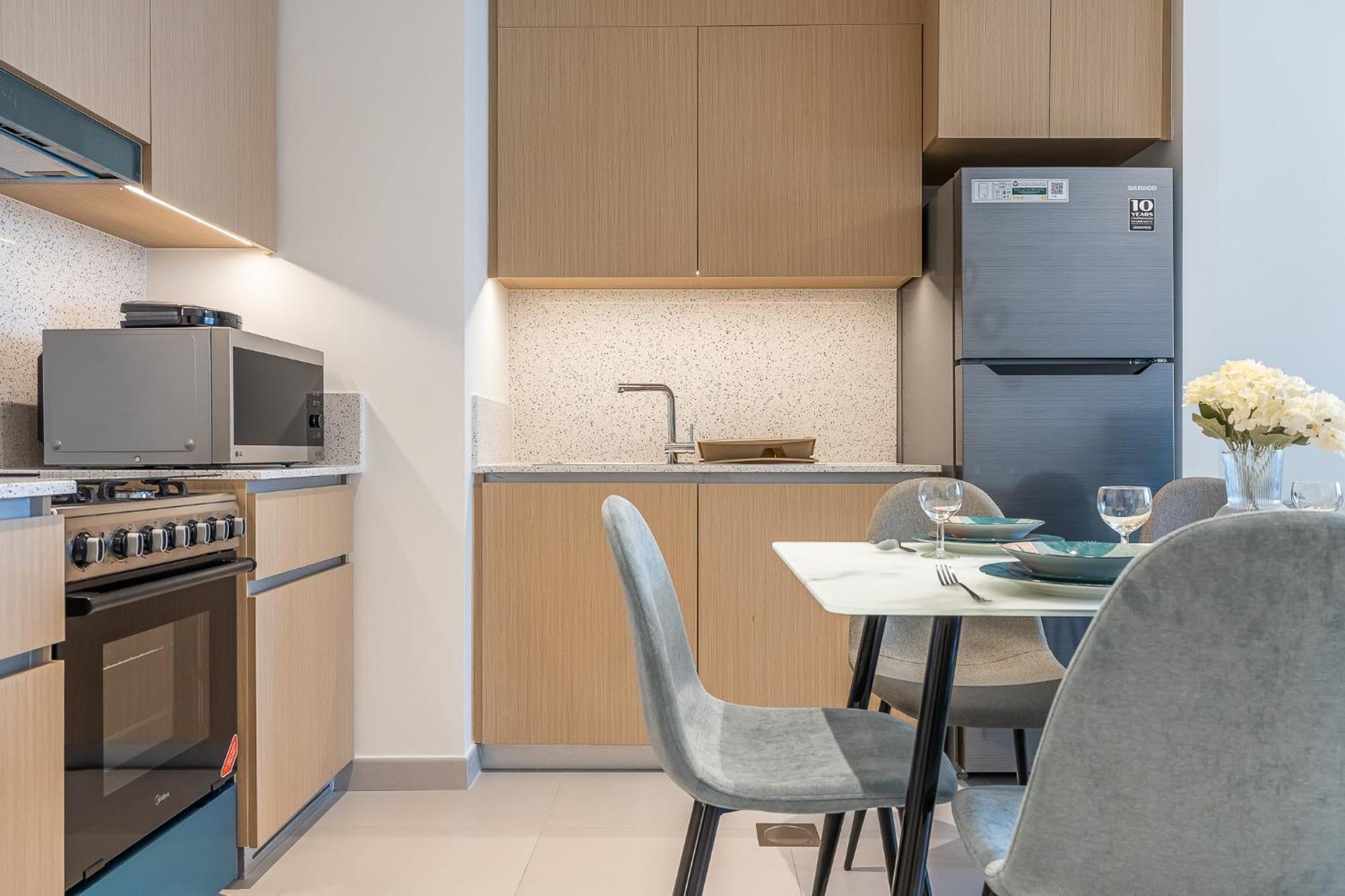 Exquisite 1Bdr Apartment In Creek With Pool View Apartment