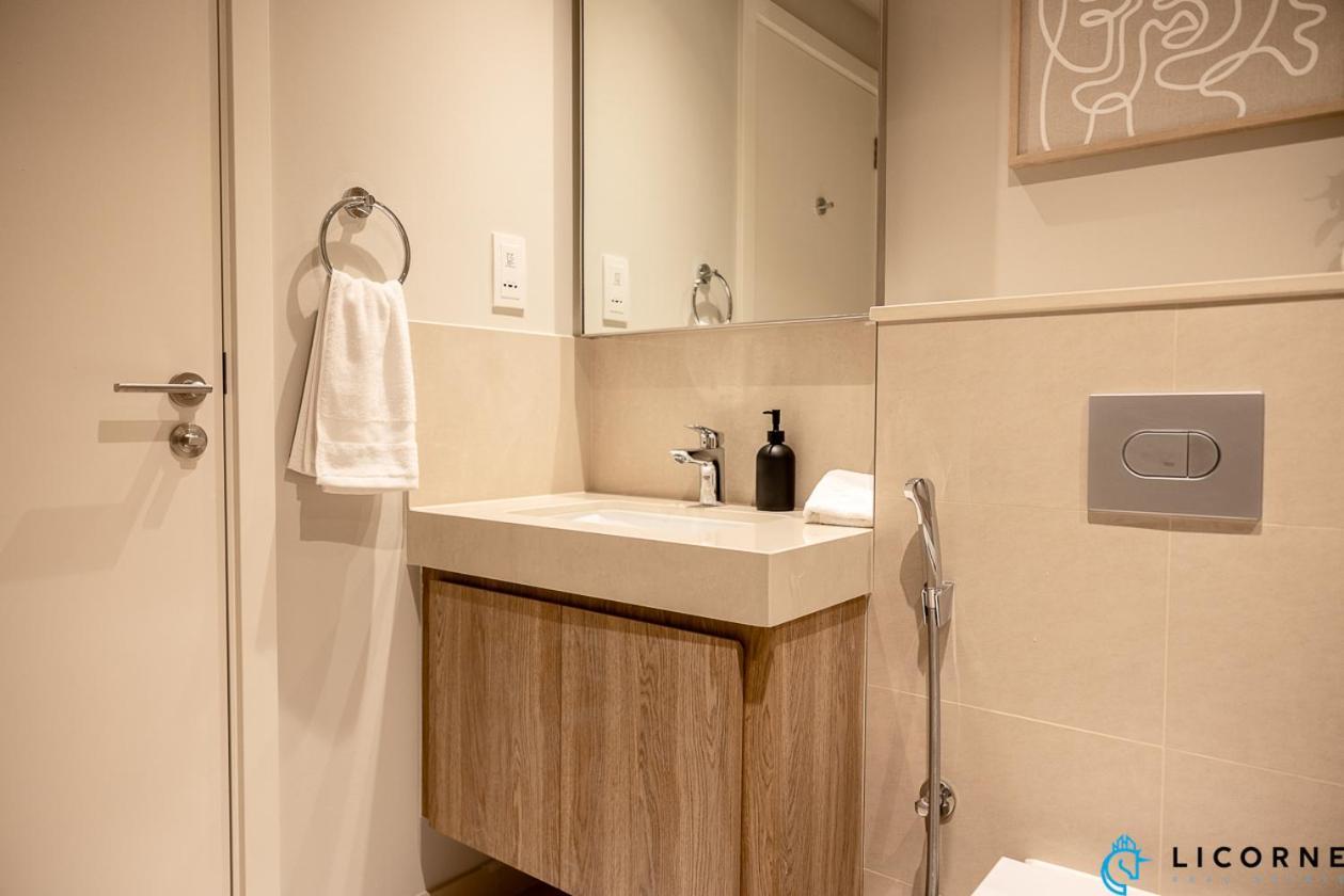 Floor Urban Oasis Steps From Mall - 1br In Downtown Views Ll, Tower 1 *