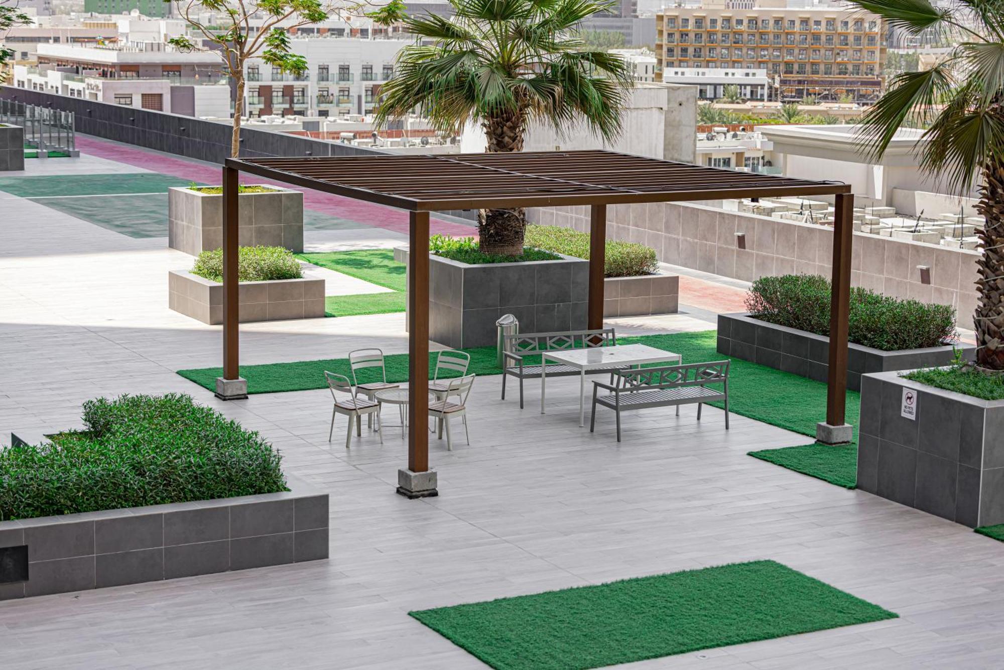 Daniels Urban Oasis *