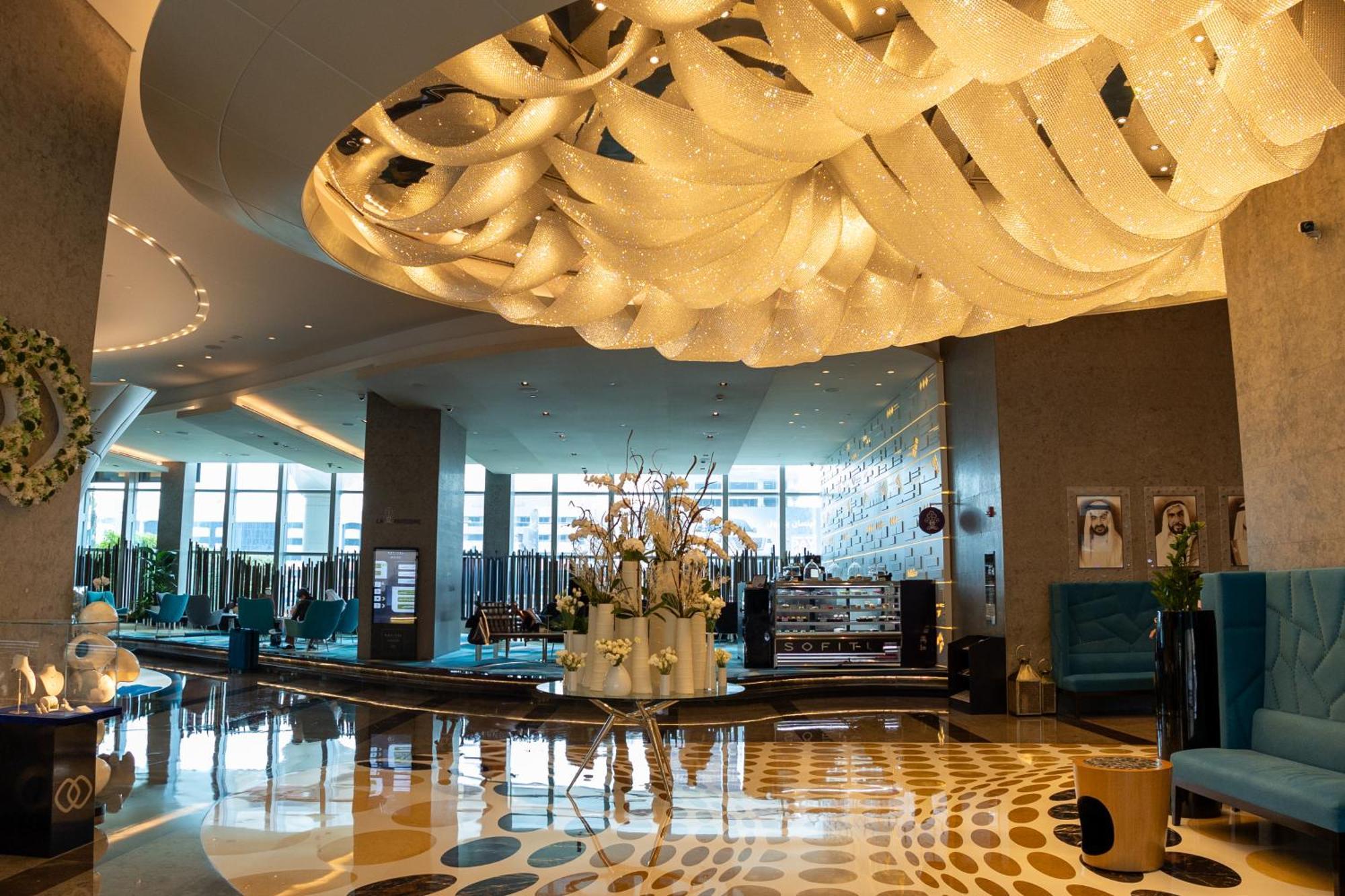 Sofitel Downtown Hotel 5*